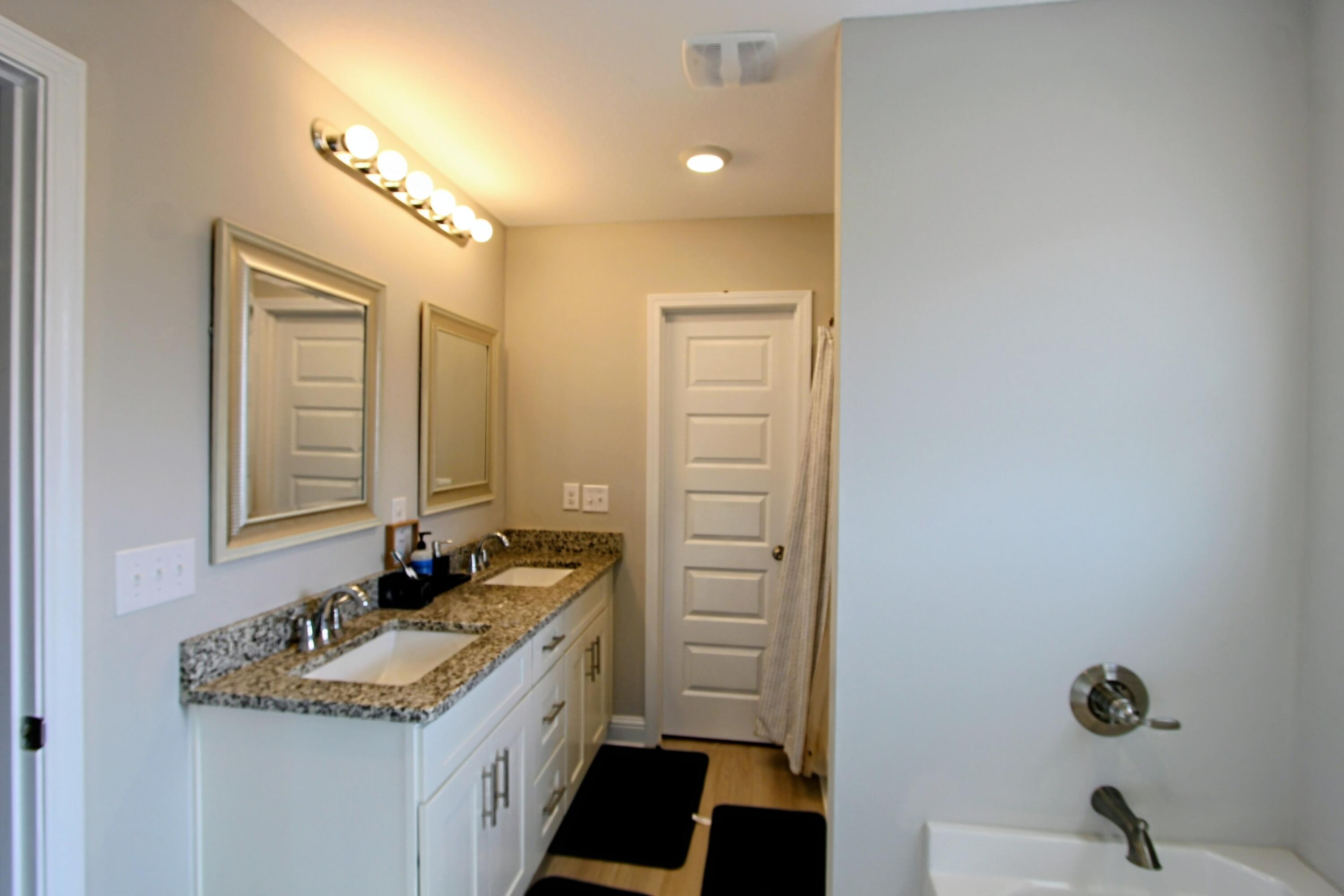 LEE FARMS PH III - Residential Lease