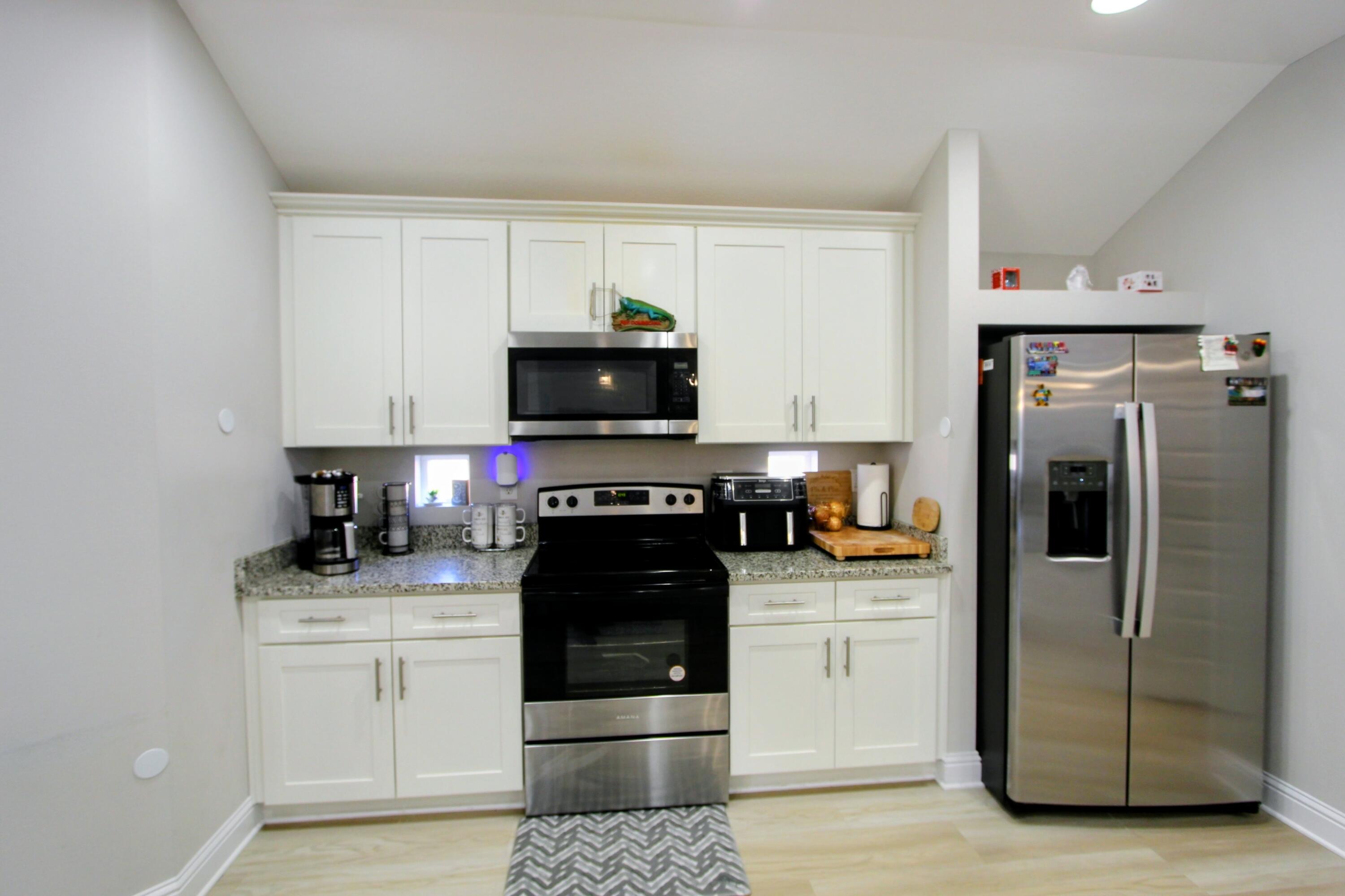 LEE FARMS PH III - Residential Lease