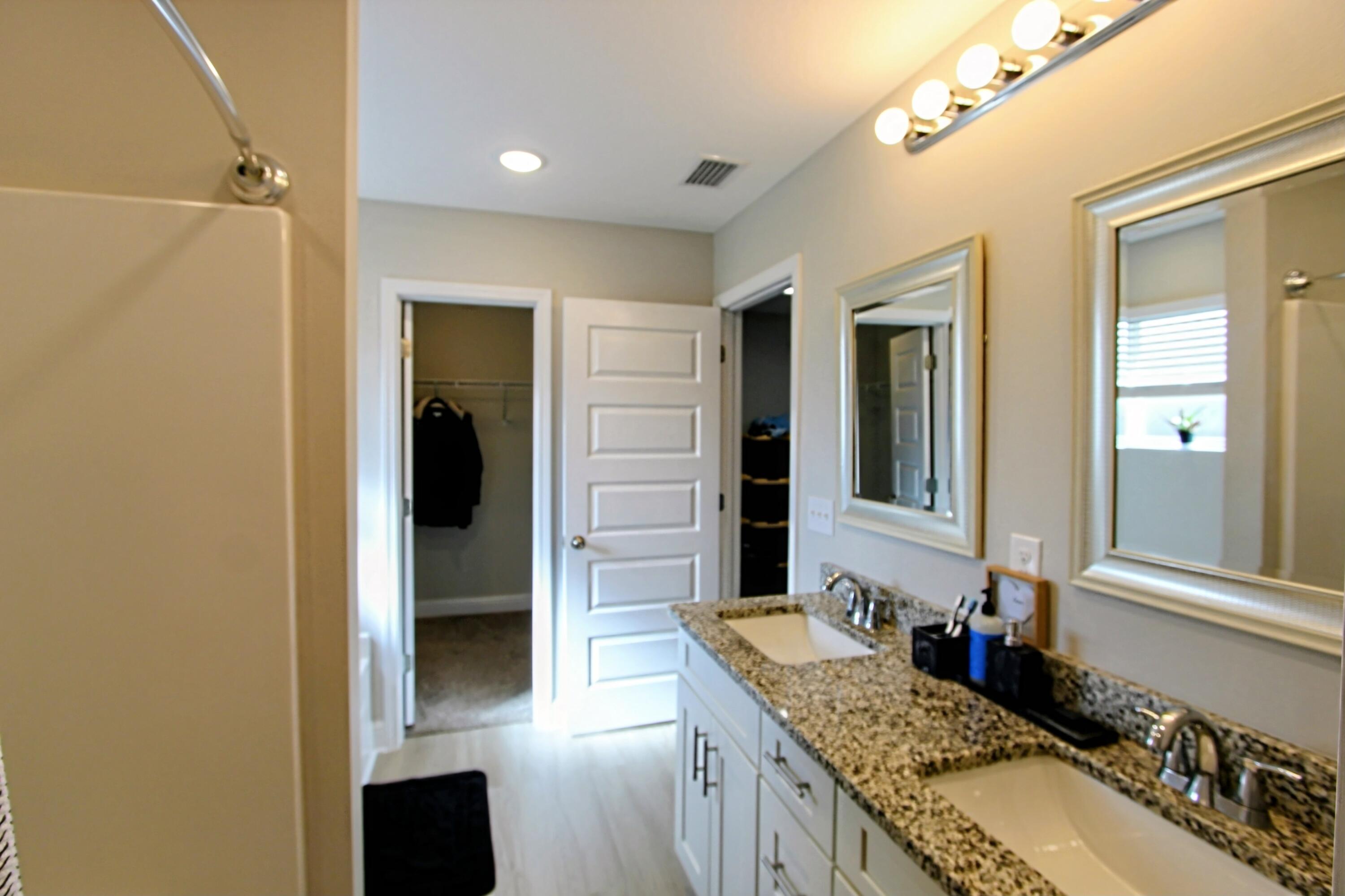 LEE FARMS PH III - Residential Lease