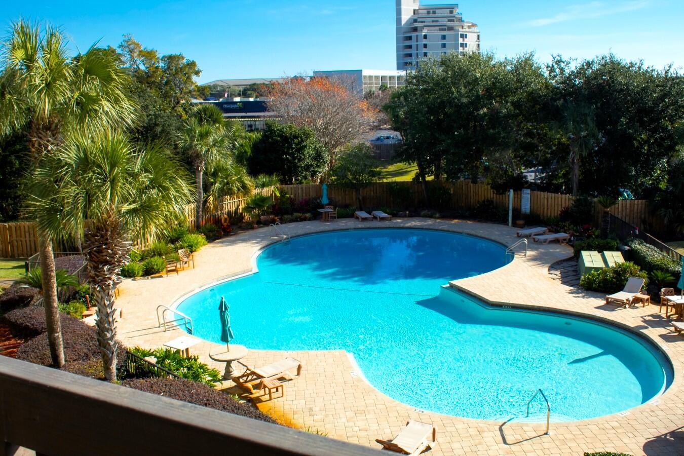 PIRATES BAY PH 1 - Residential