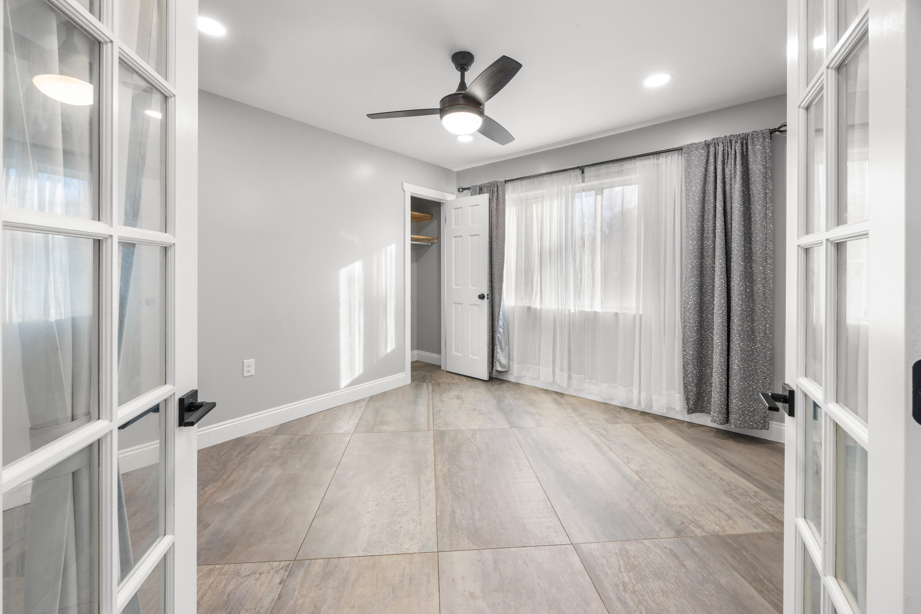 KENWOOD 2ND ADD - Residential