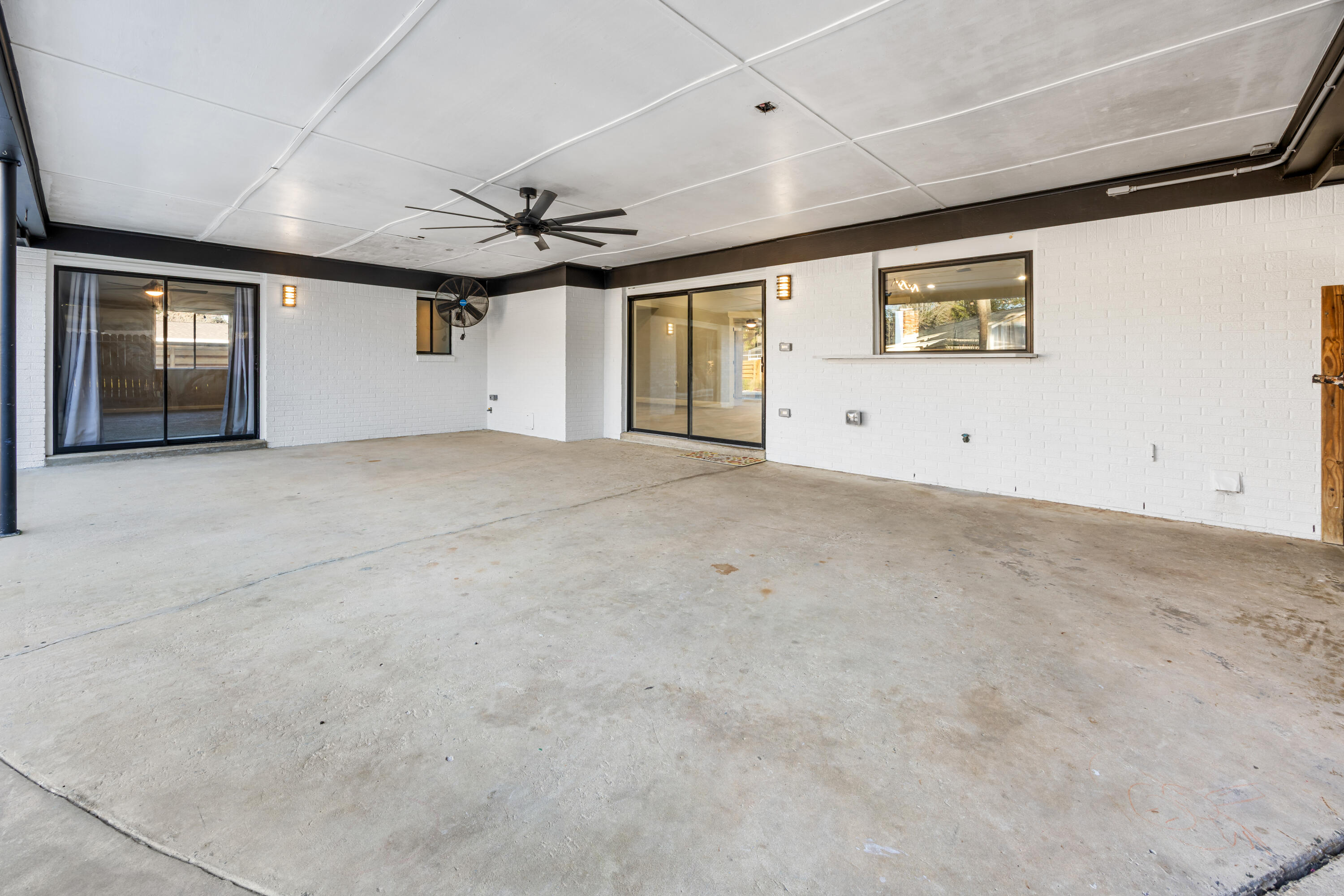 KENWOOD 2ND ADD - Residential