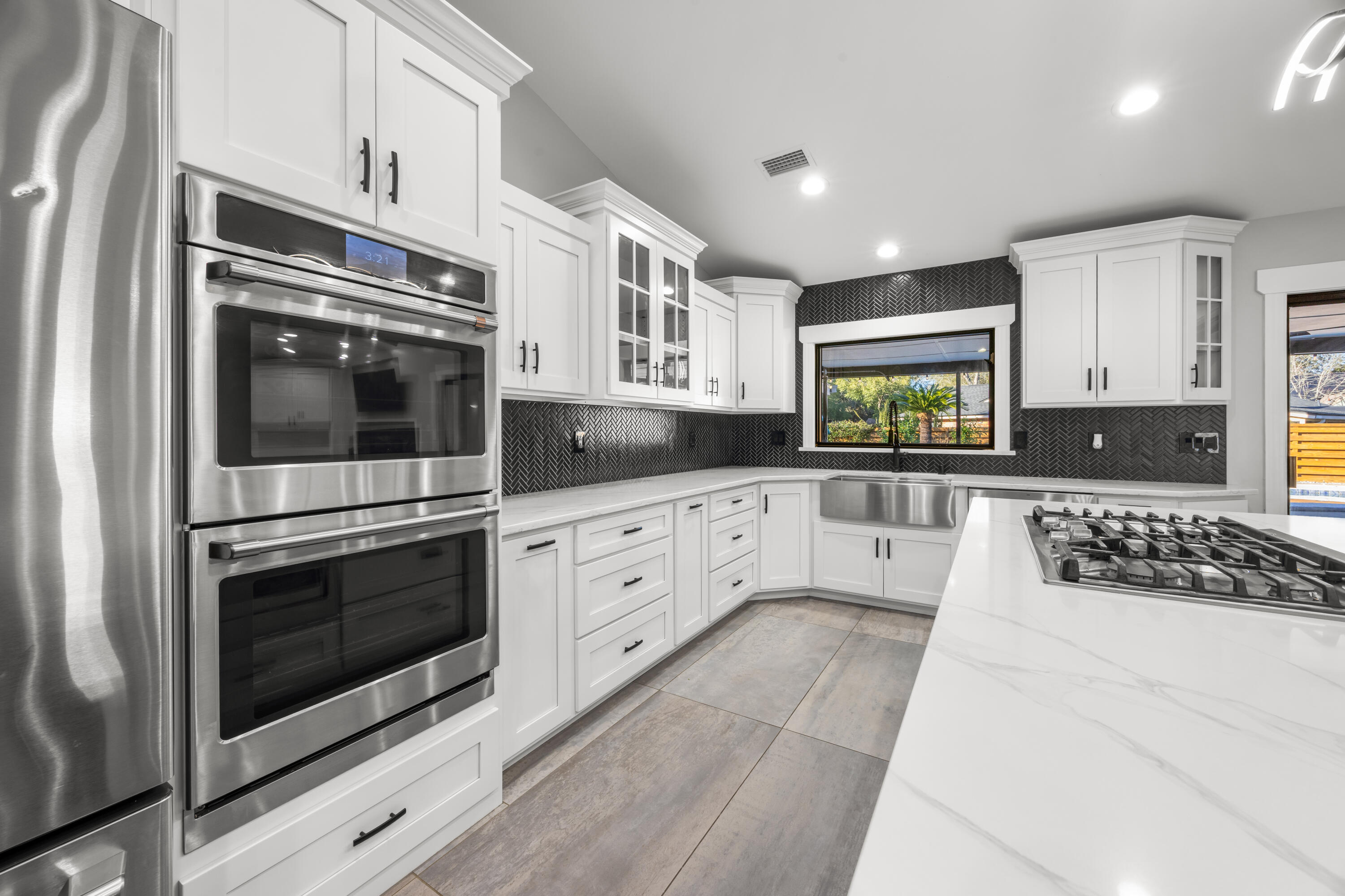 KENWOOD 2ND ADD - Residential