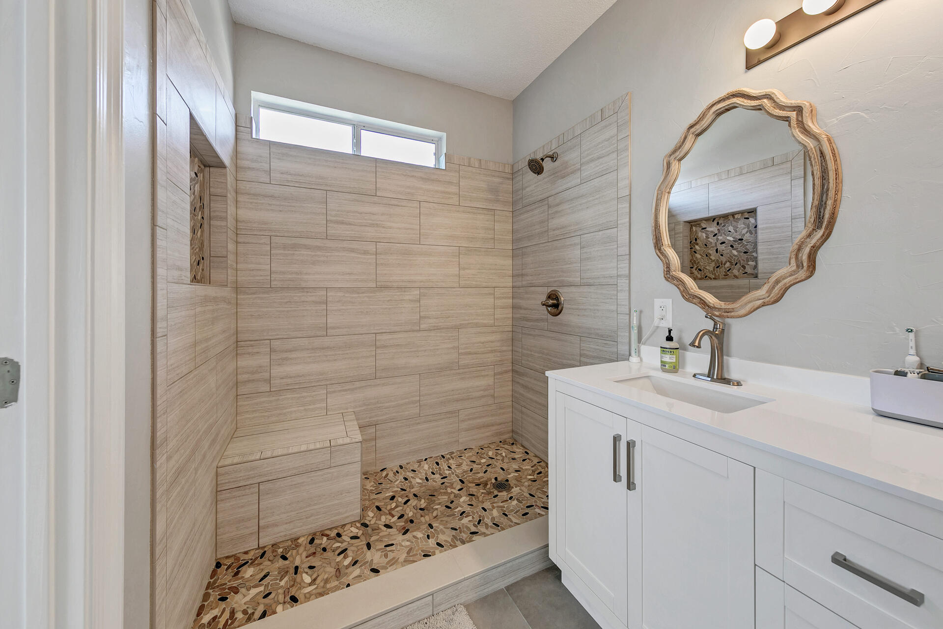 ESCADA - Residential