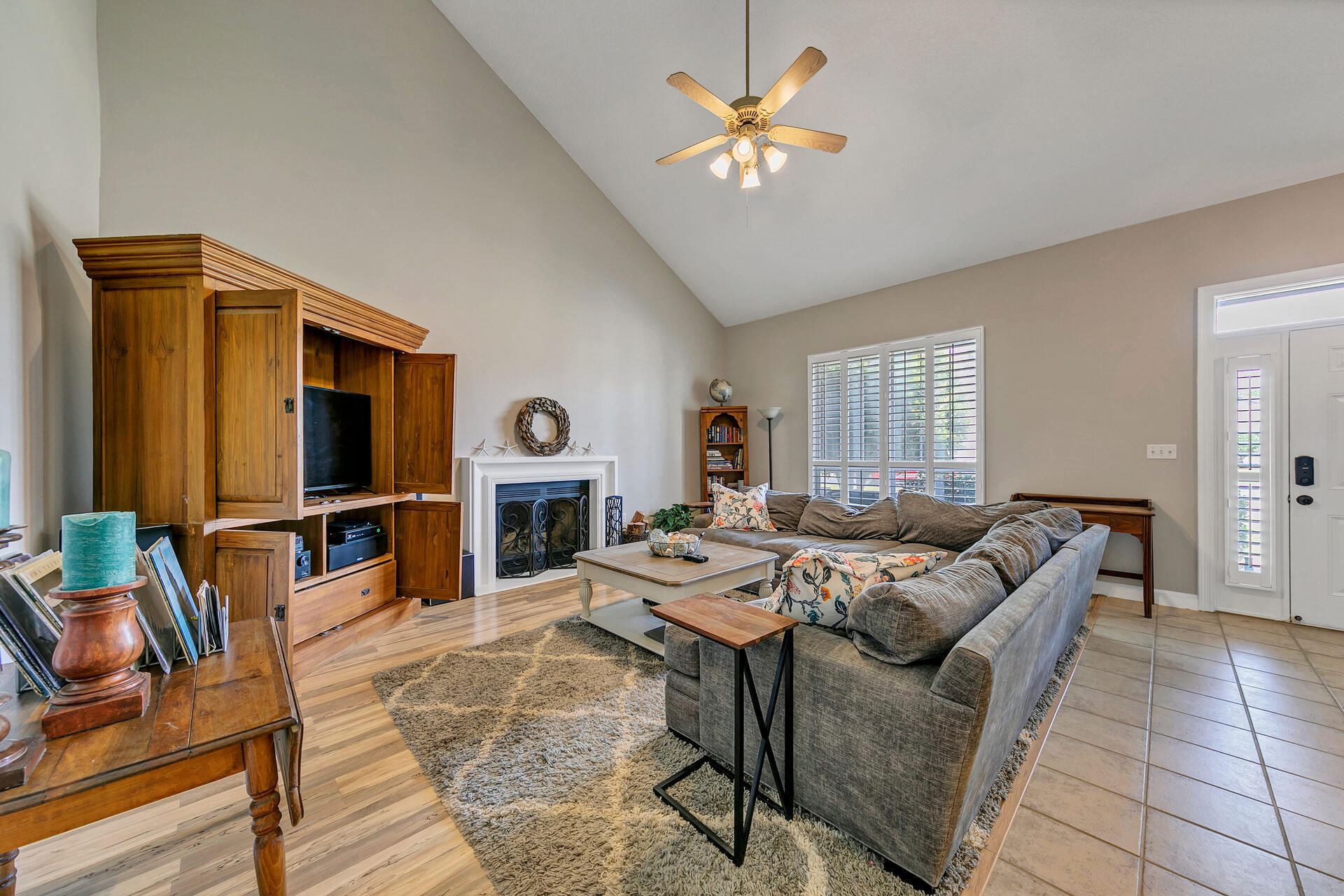 ESCADA - Residential