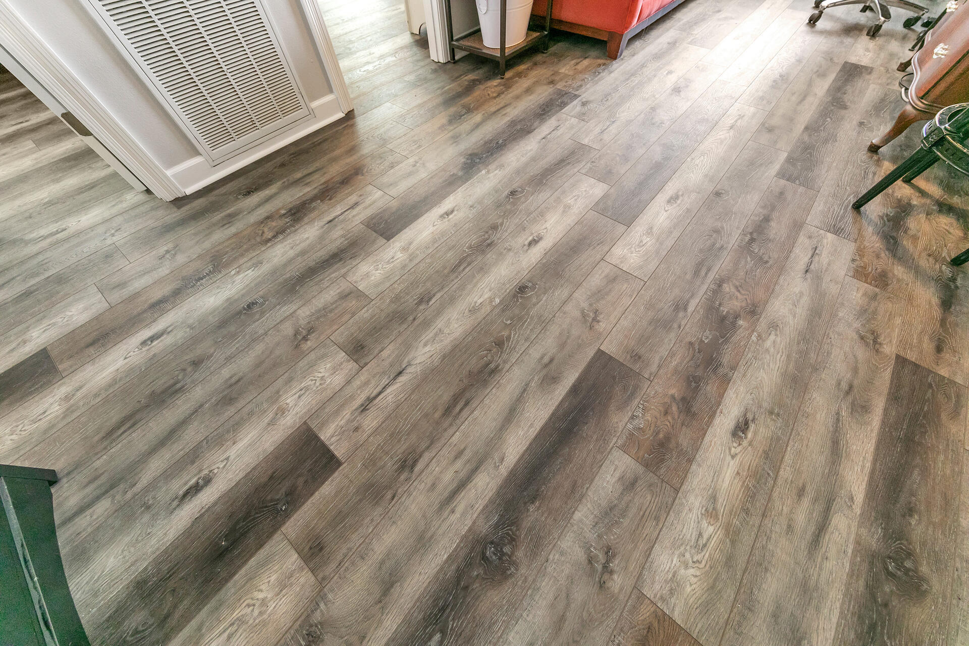 ESCADA - Residential