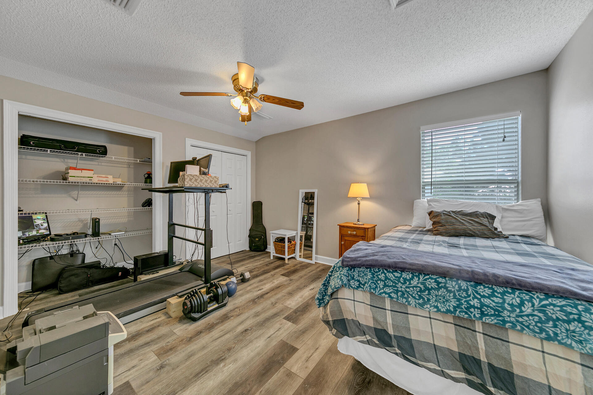 ESCADA - Residential