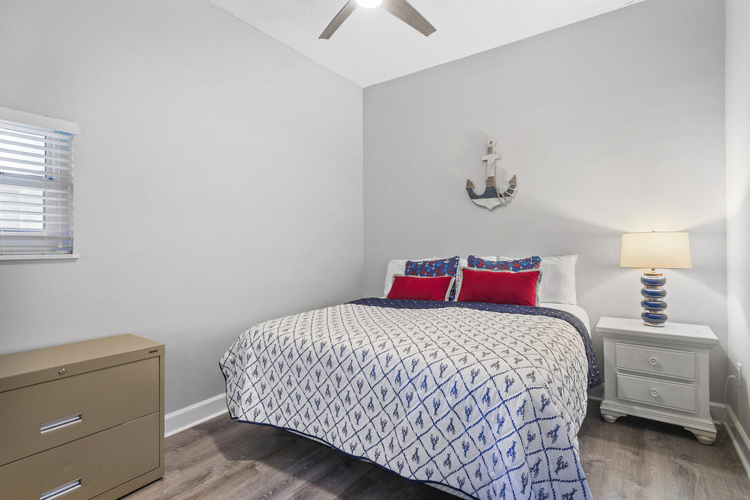 TIDES AT TOPS'L - Residential