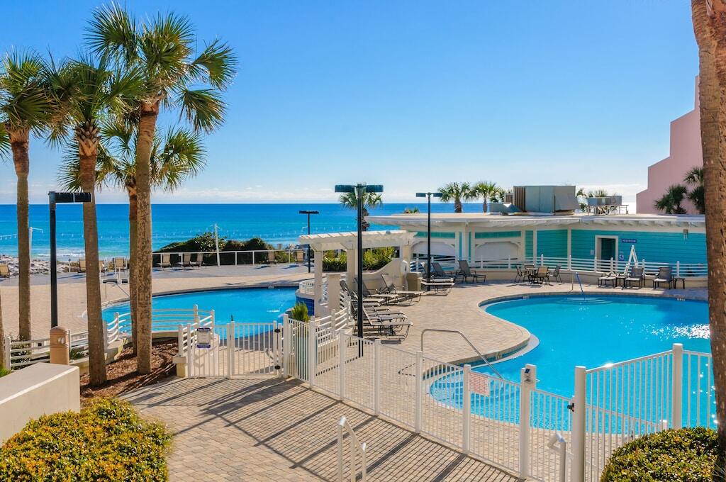 TIDES AT TOPS'L - Residential
