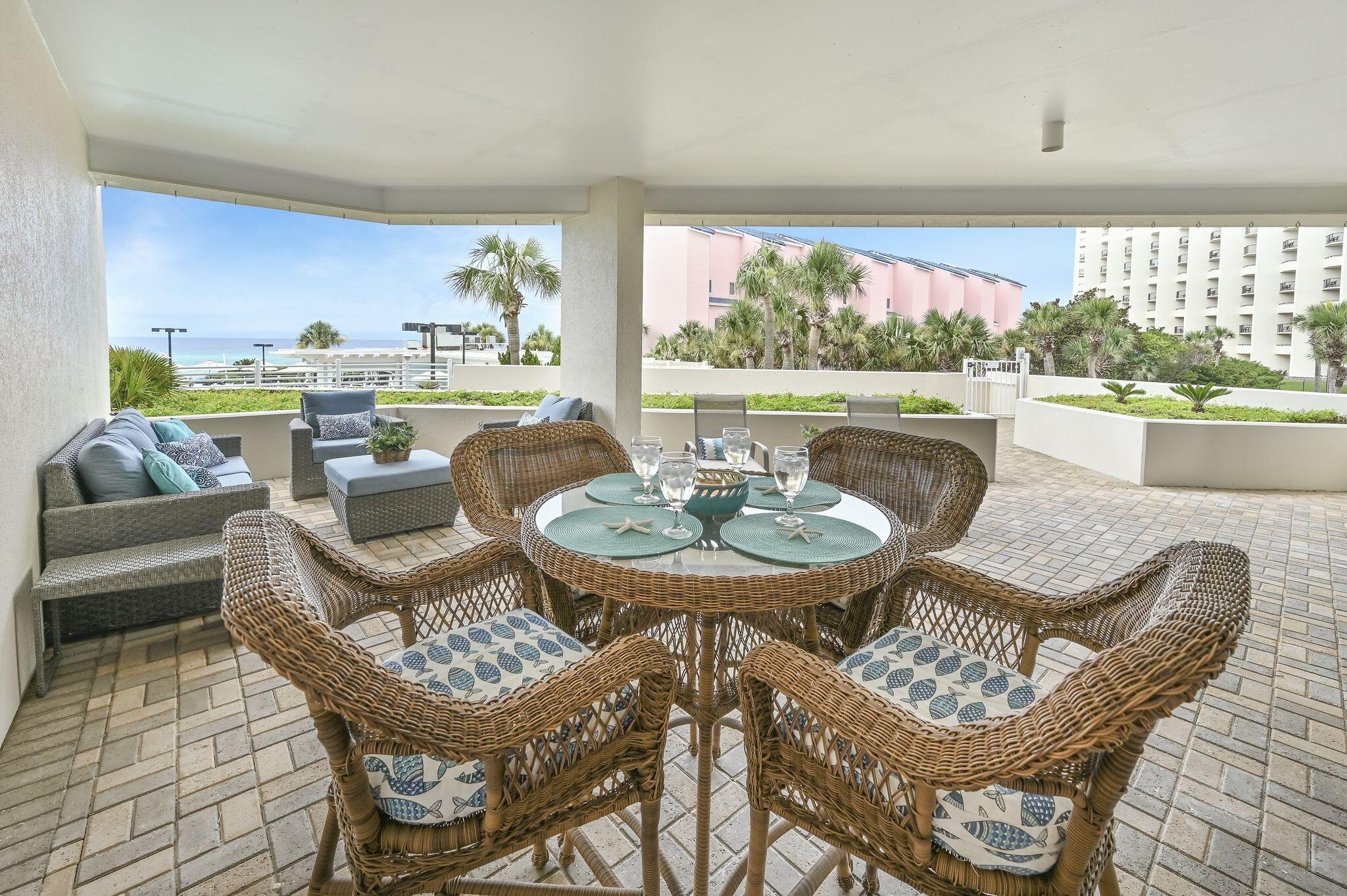 TIDES AT TOPS'L - Residential