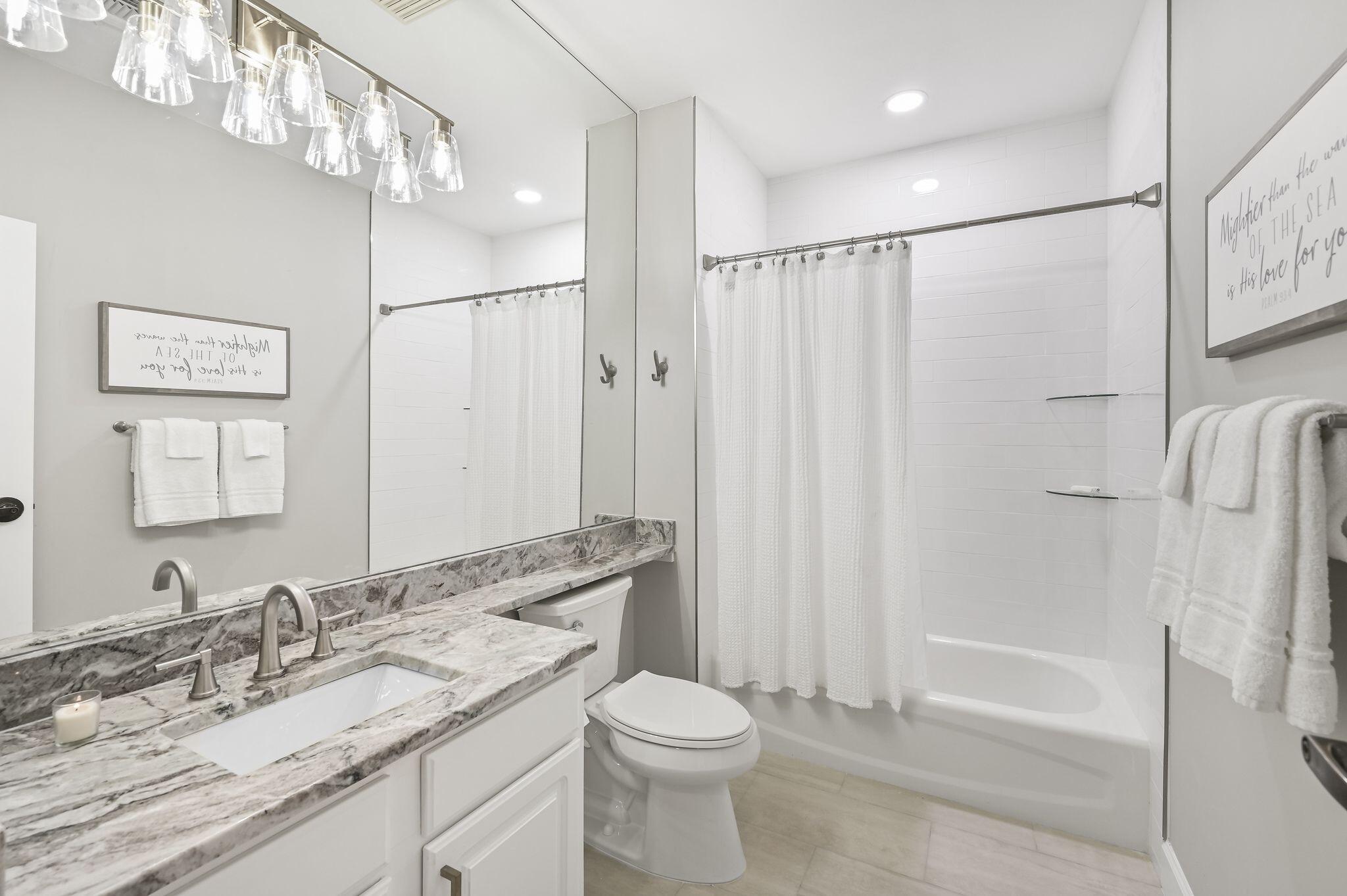 TIDES AT TOPS'L - Residential