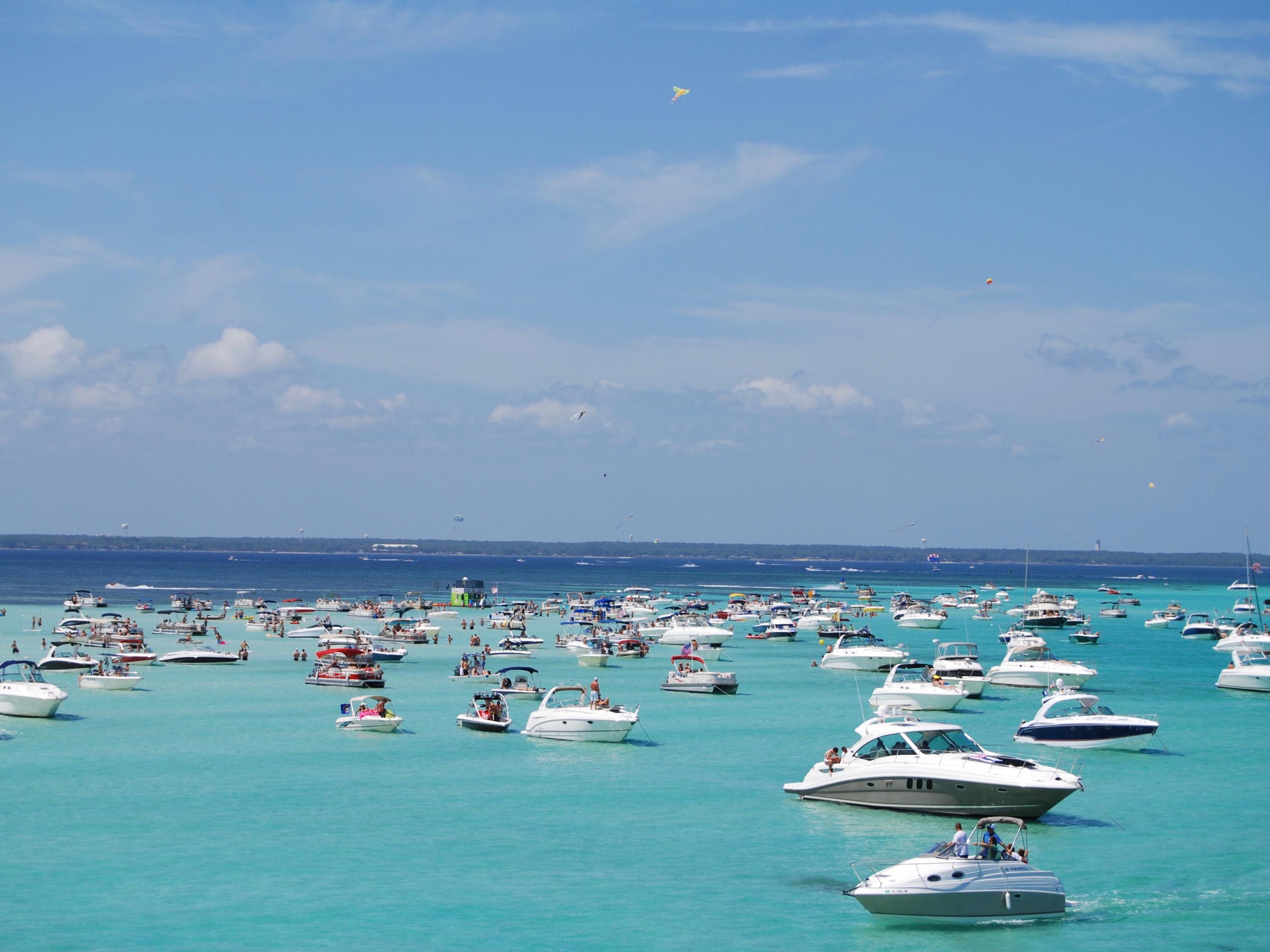 VILLAGES OF CRYSTAL BEACH - Residential