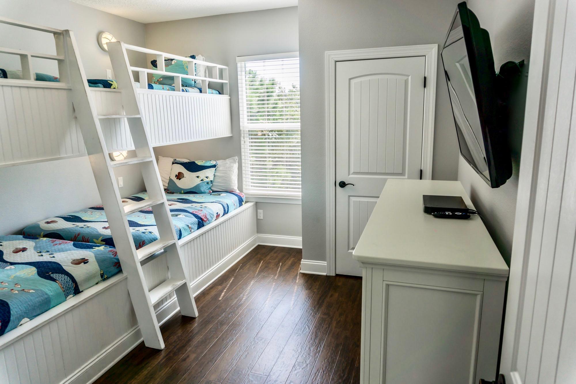 VILLAGES OF CRYSTAL BEACH - Residential