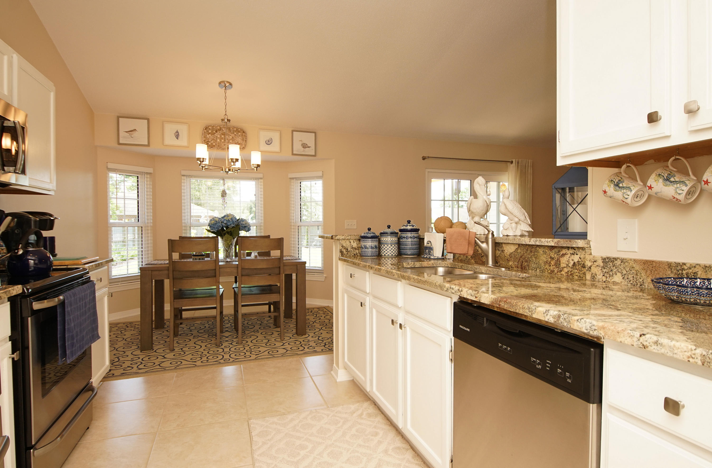 WYNNEHAVEN BEACH PATIO HOMES - Residential