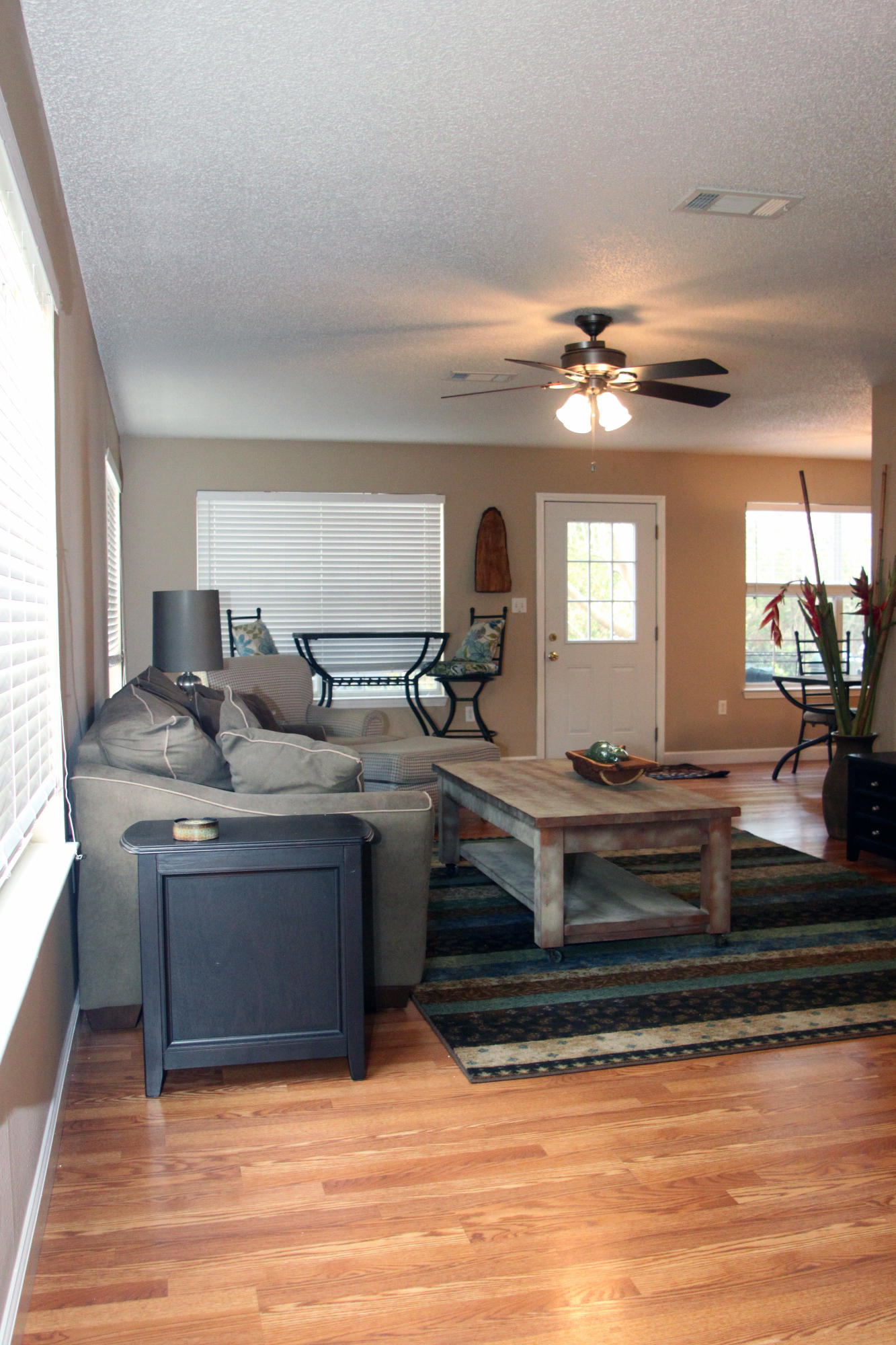 TWIN LAKES ESTATES - Residential