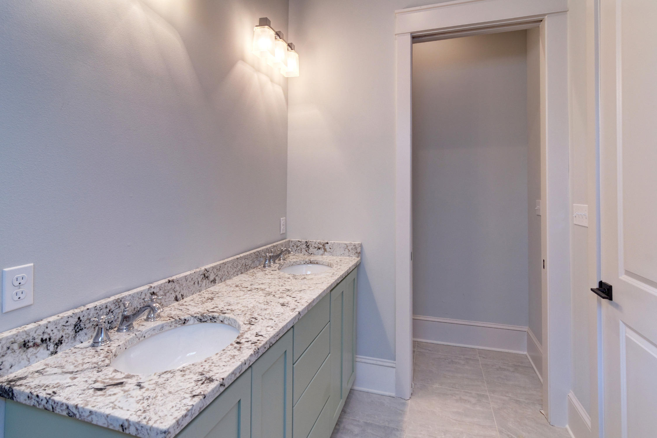 Cottages at Eastern Lake - Residential