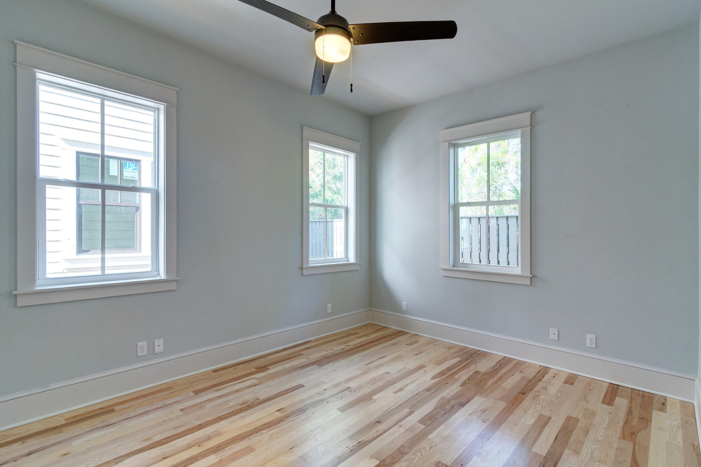 Cottages at Eastern Lake - Residential