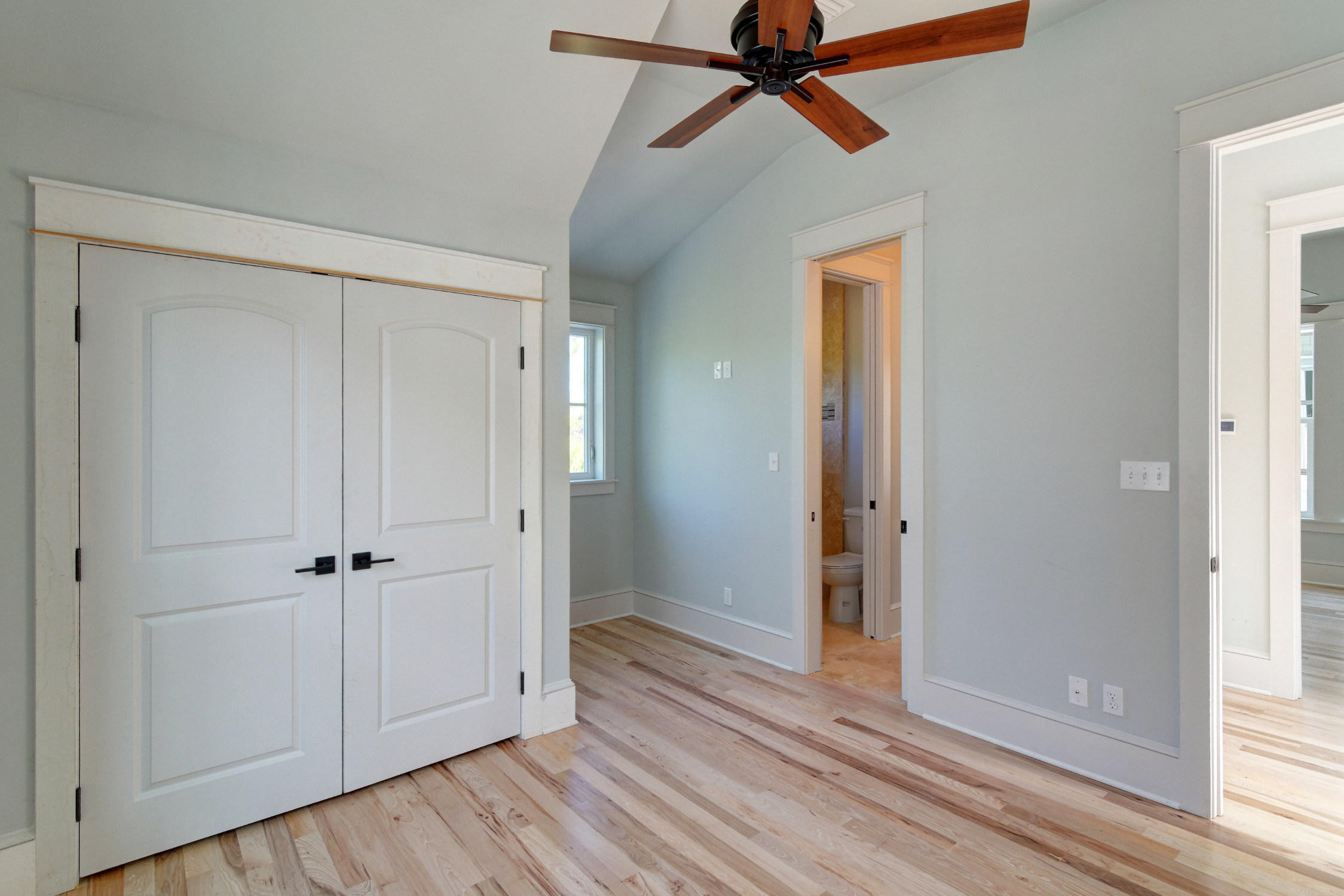 Cottages at Eastern Lake - Residential