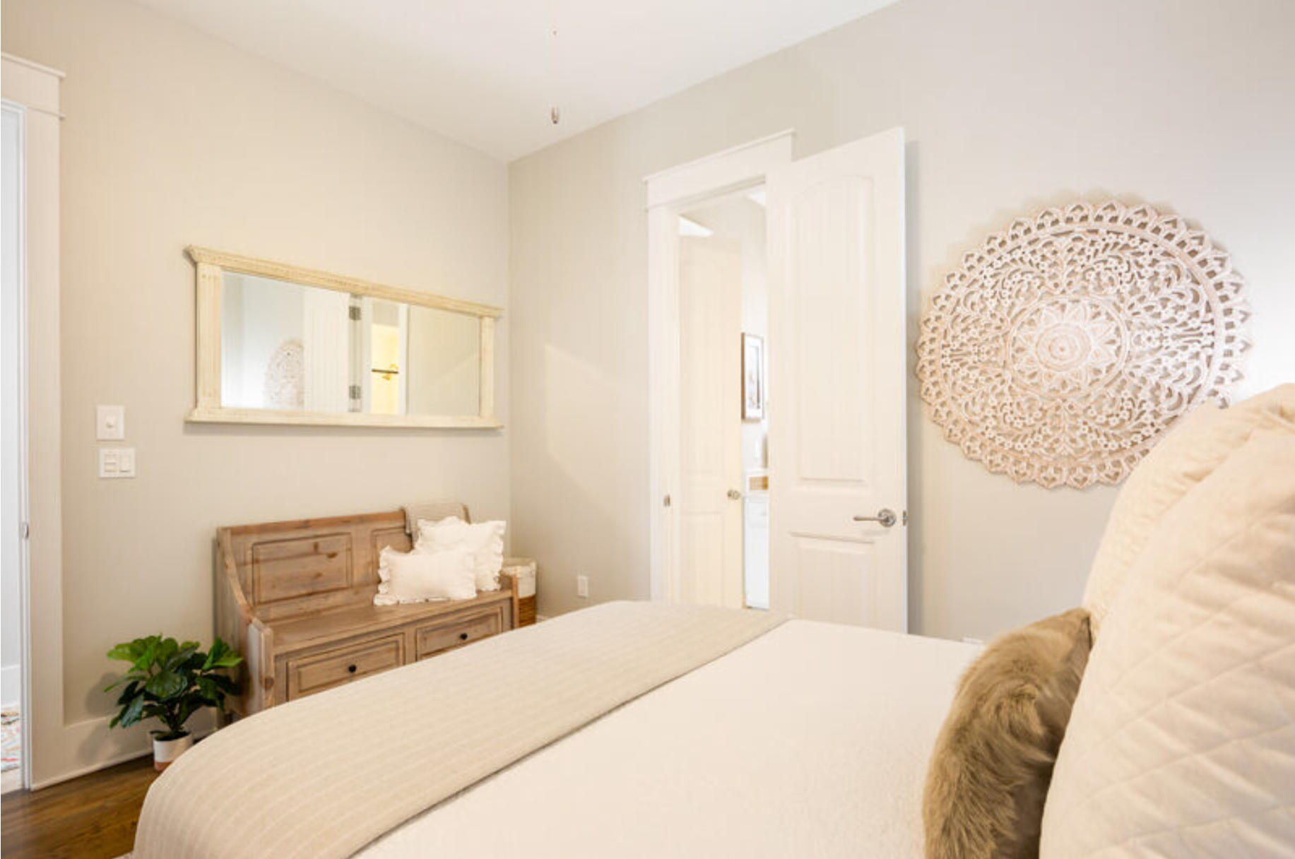 EASTERN LAKE VILLAGE - Residential