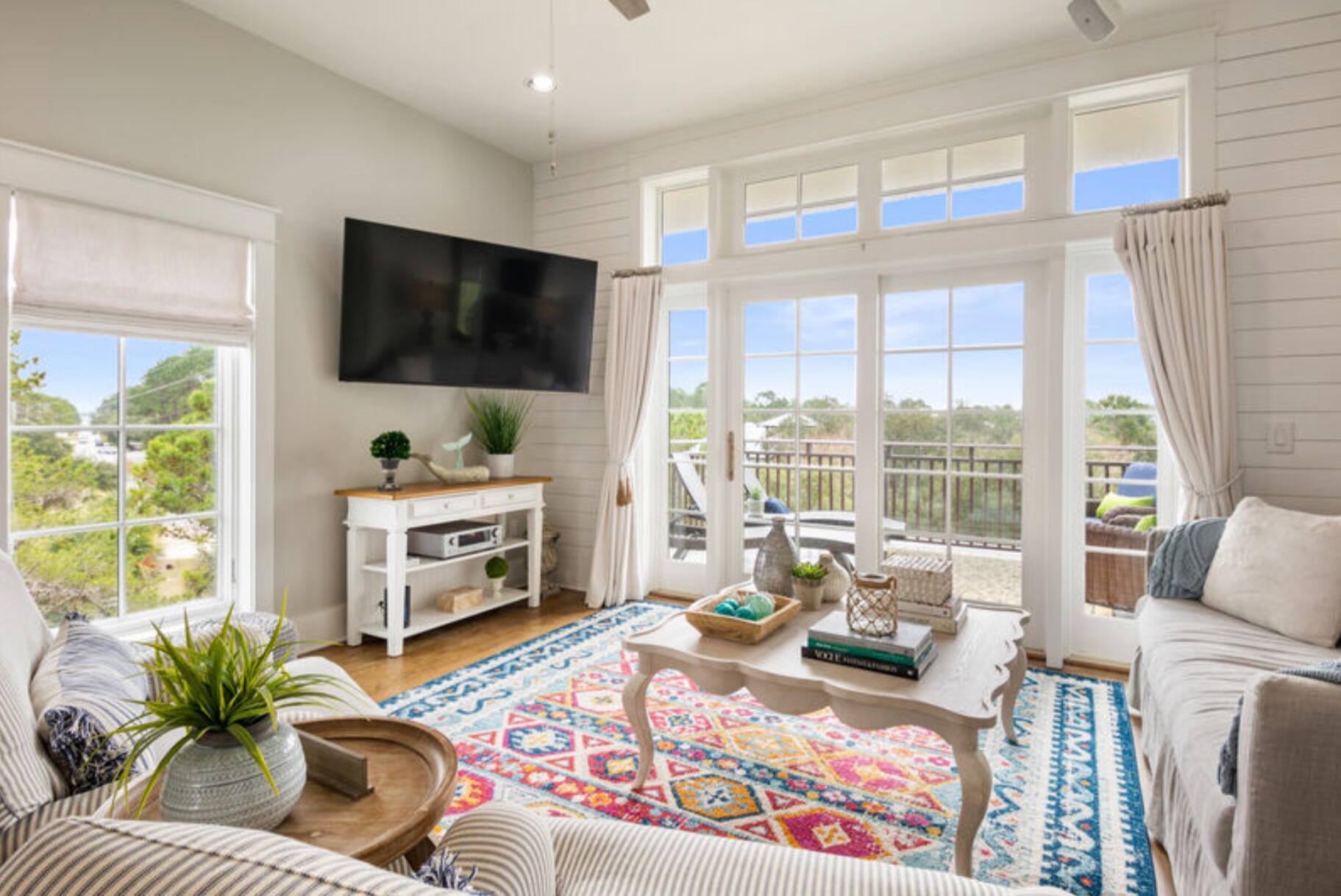 EASTERN LAKE VILLAGE - Residential