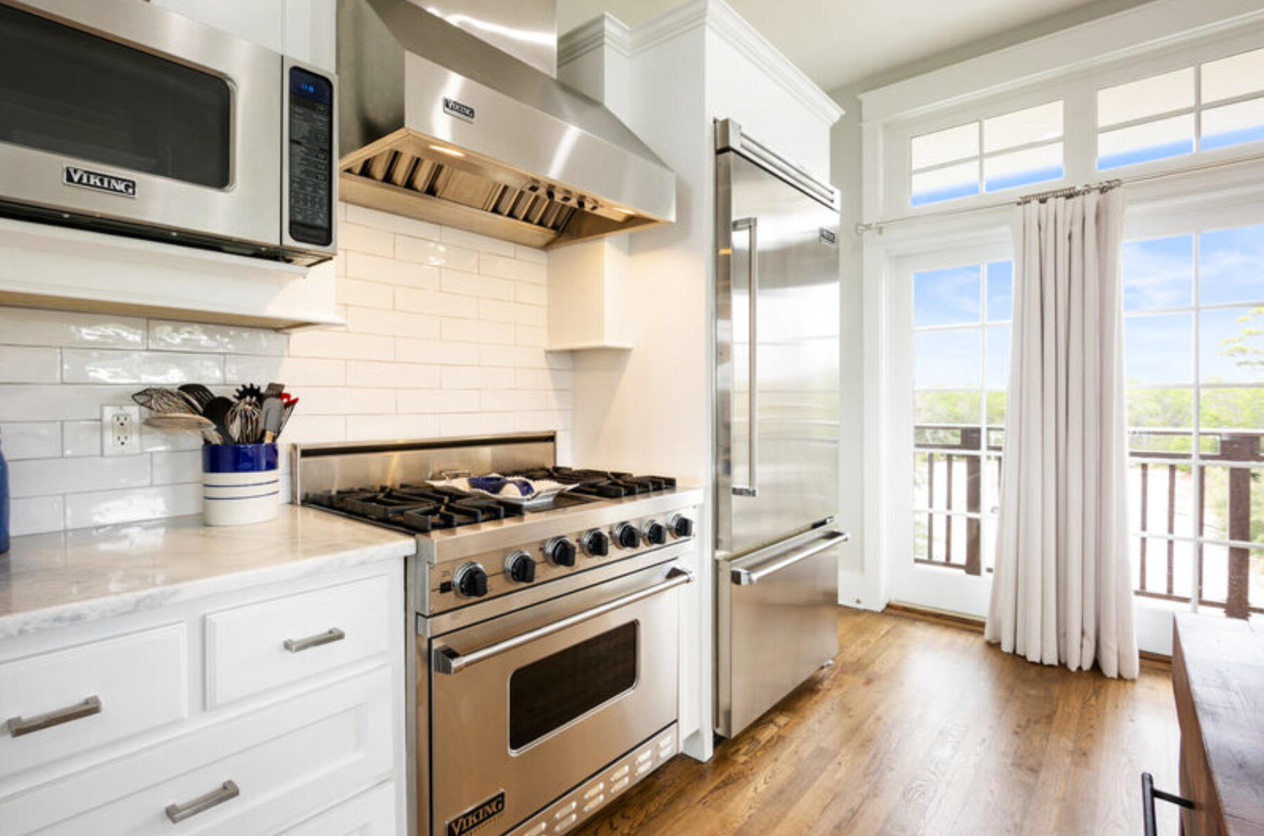 EASTERN LAKE VILLAGE - Residential