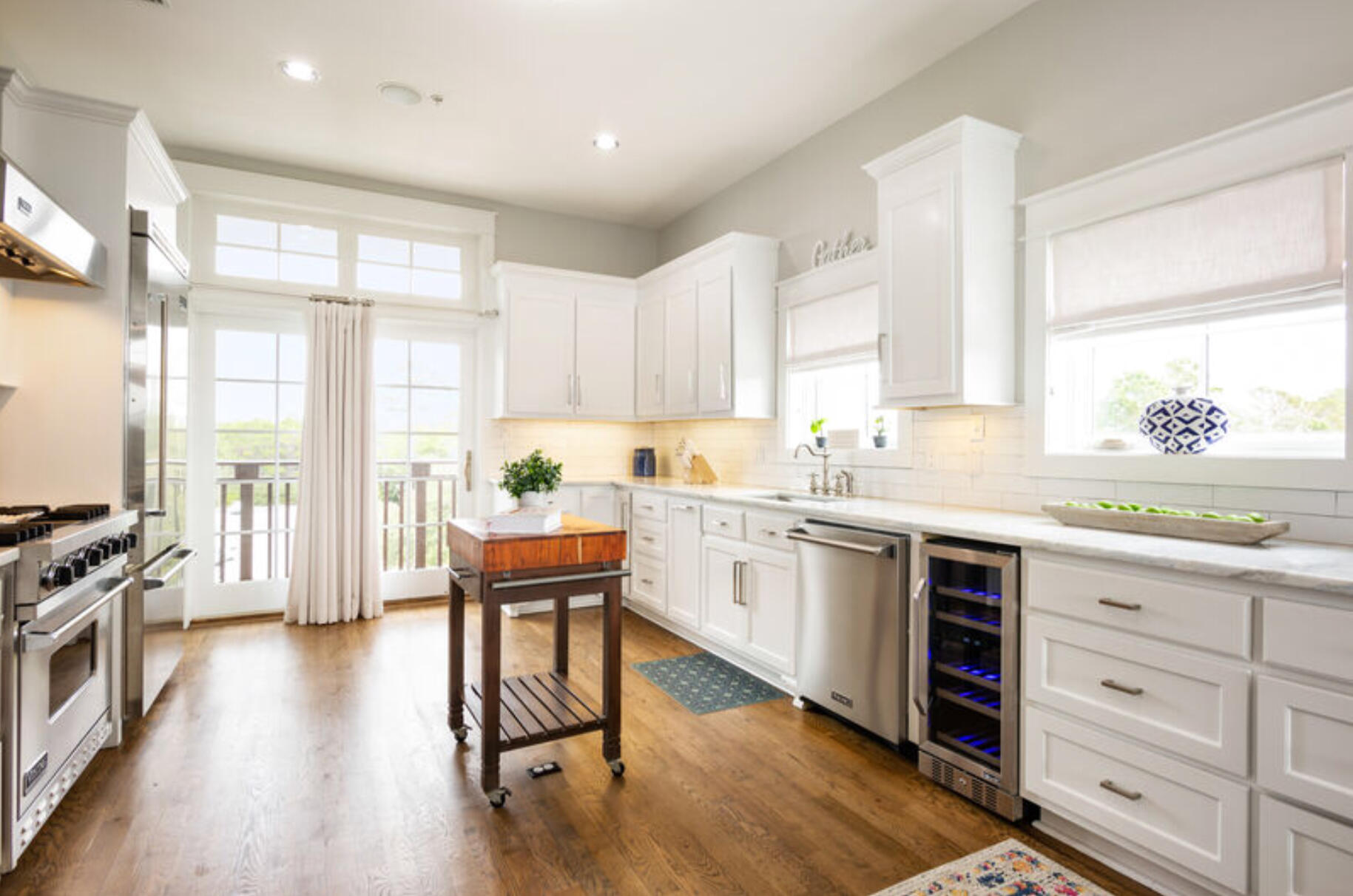 EASTERN LAKE VILLAGE - Residential