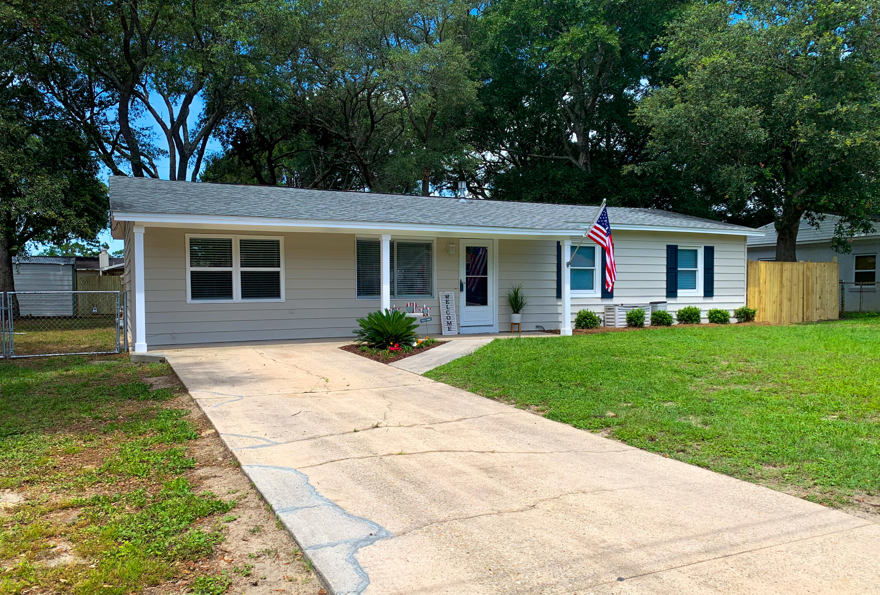 This is a must see home with it open floor plan. Completely updated home top to bottom. This home has home new windows, ac, and roof, flooring, paint, water softening system, ect.. Walk into your spacious living room that opens directly into the dinning a kitchen area. Hangout in the back yard with a new 6 ft privacy fence. Enjoy you living close to shopping and restaurants this home is centrally located right in the middle. Located in the heart of Fort Walton Beach. The Sheds convey as-is.