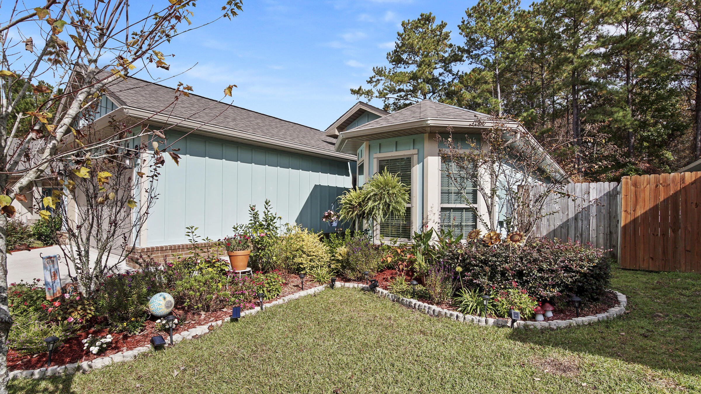 LAGRANGE LANDING - Residential