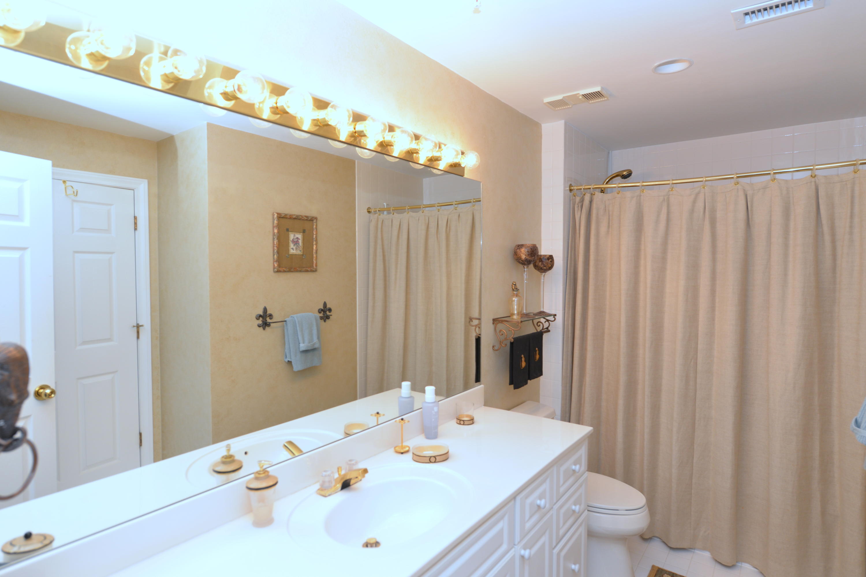 SOUTHWINDS II AT SANDESTIN - Residential