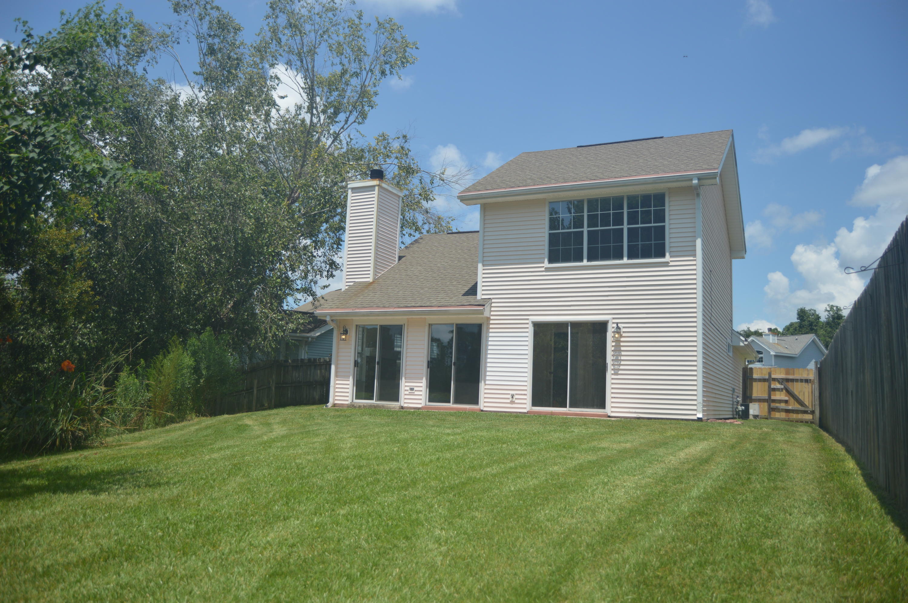 LAKE CHARLESTON - Residential