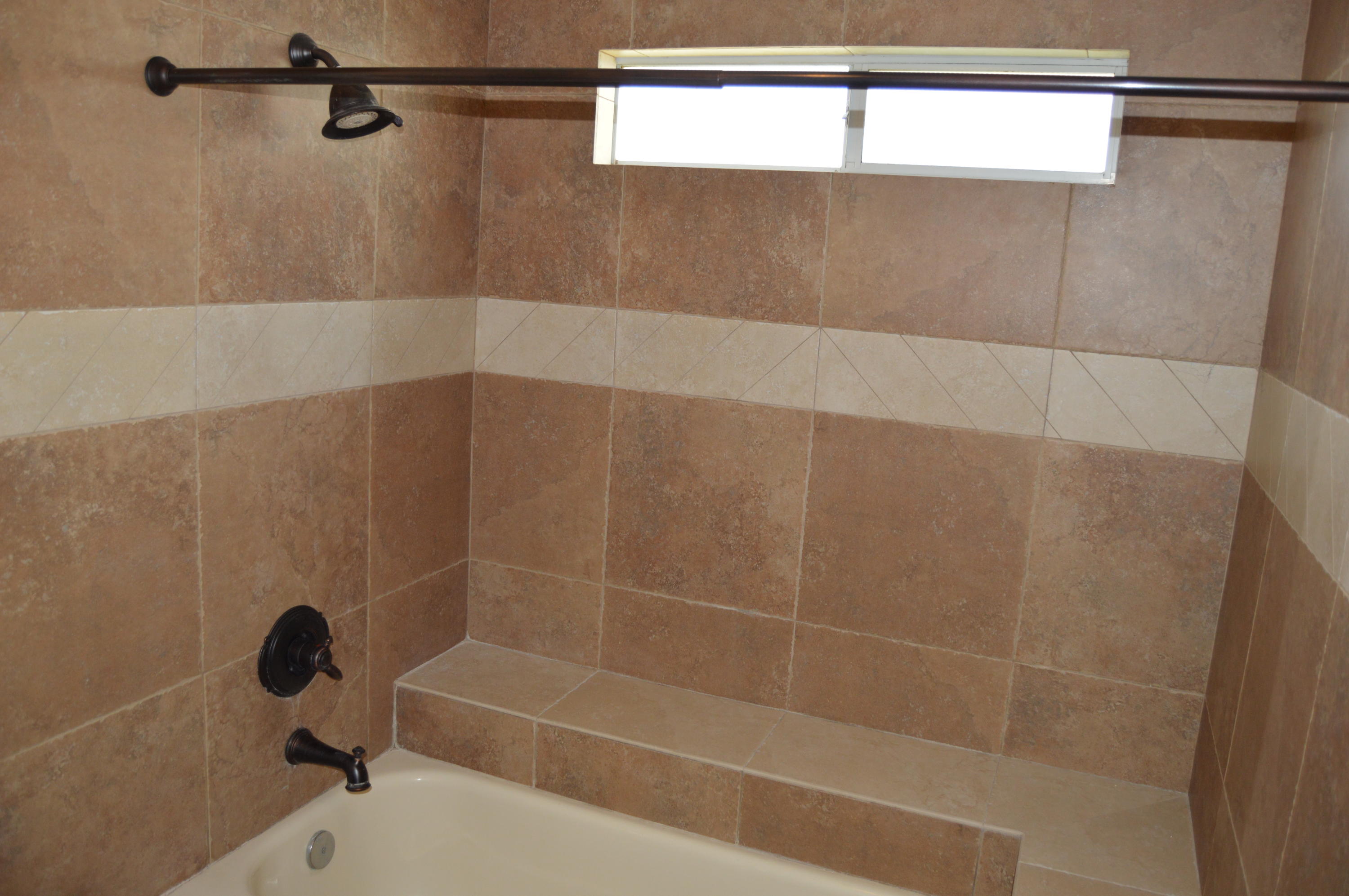 LAKE CHARLESTON - Residential