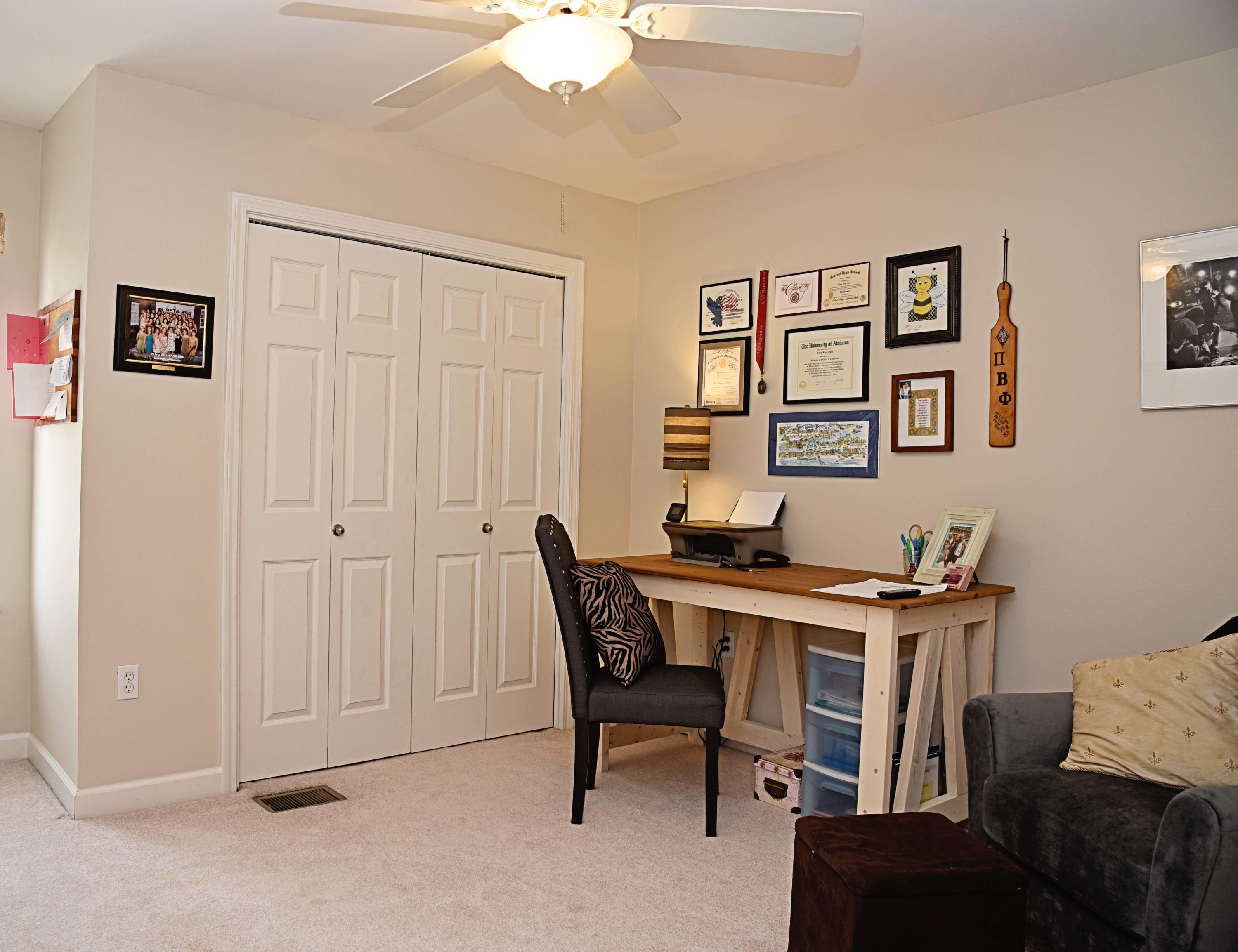 CARONDOLET T/H - Residential