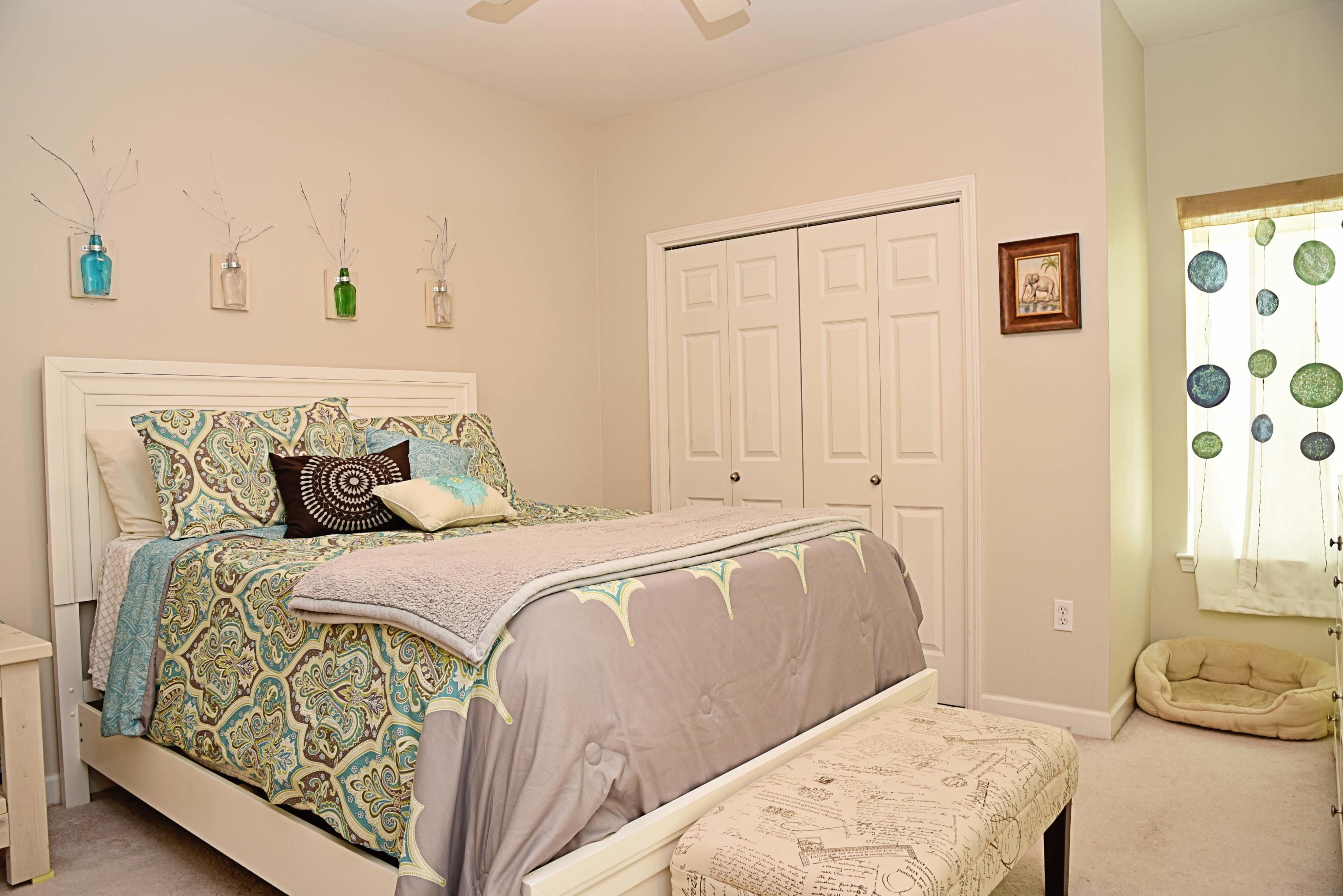 CARONDOLET T/H - Residential