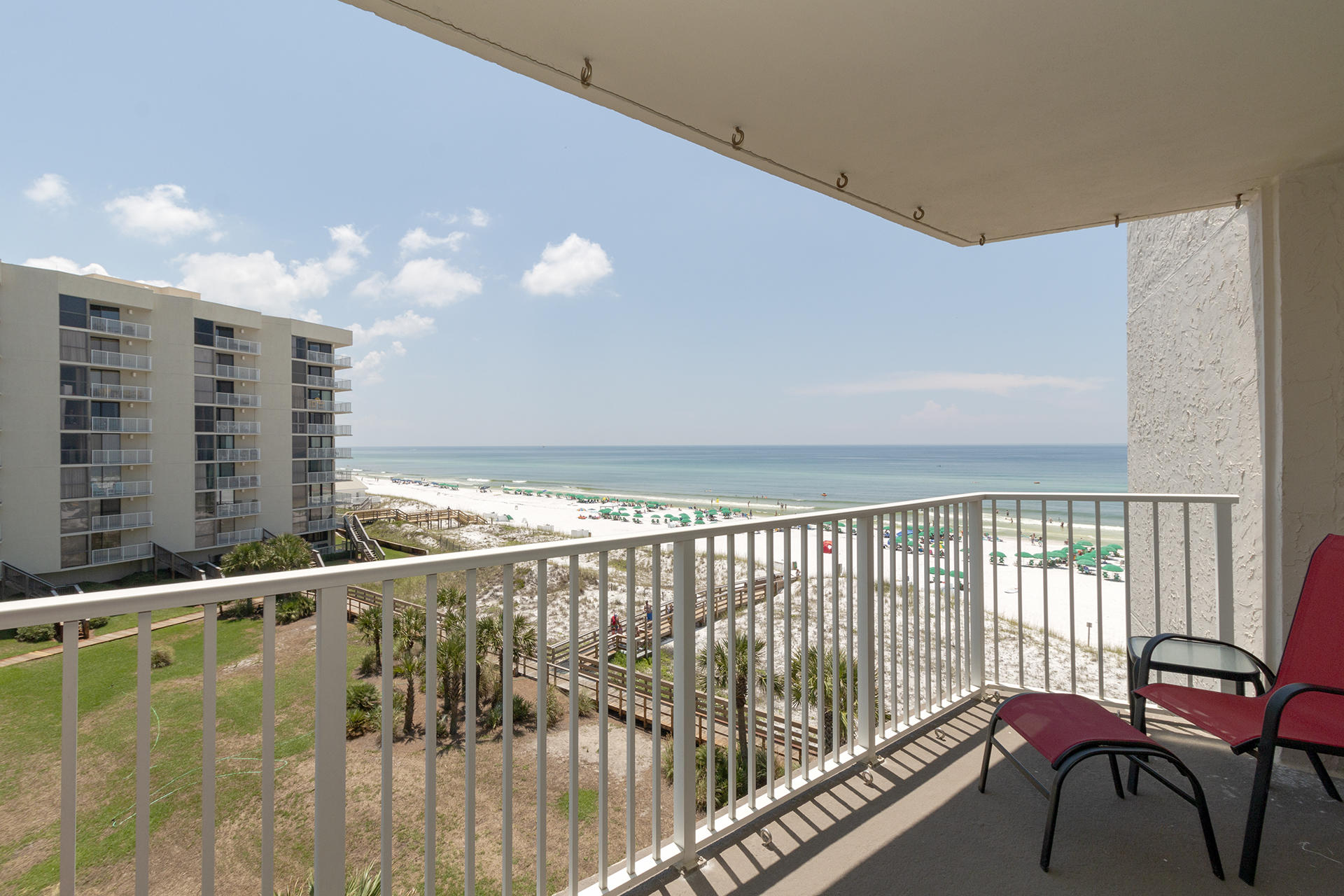 MAINSAIL CONDO PH 5 - Residential