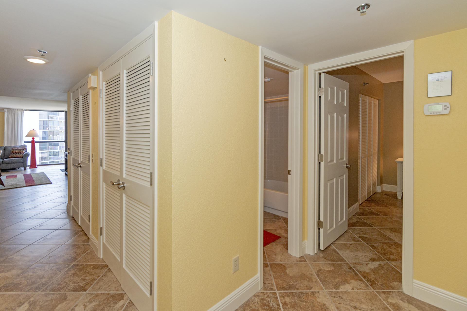 MAINSAIL CONDO PH 5 - Residential