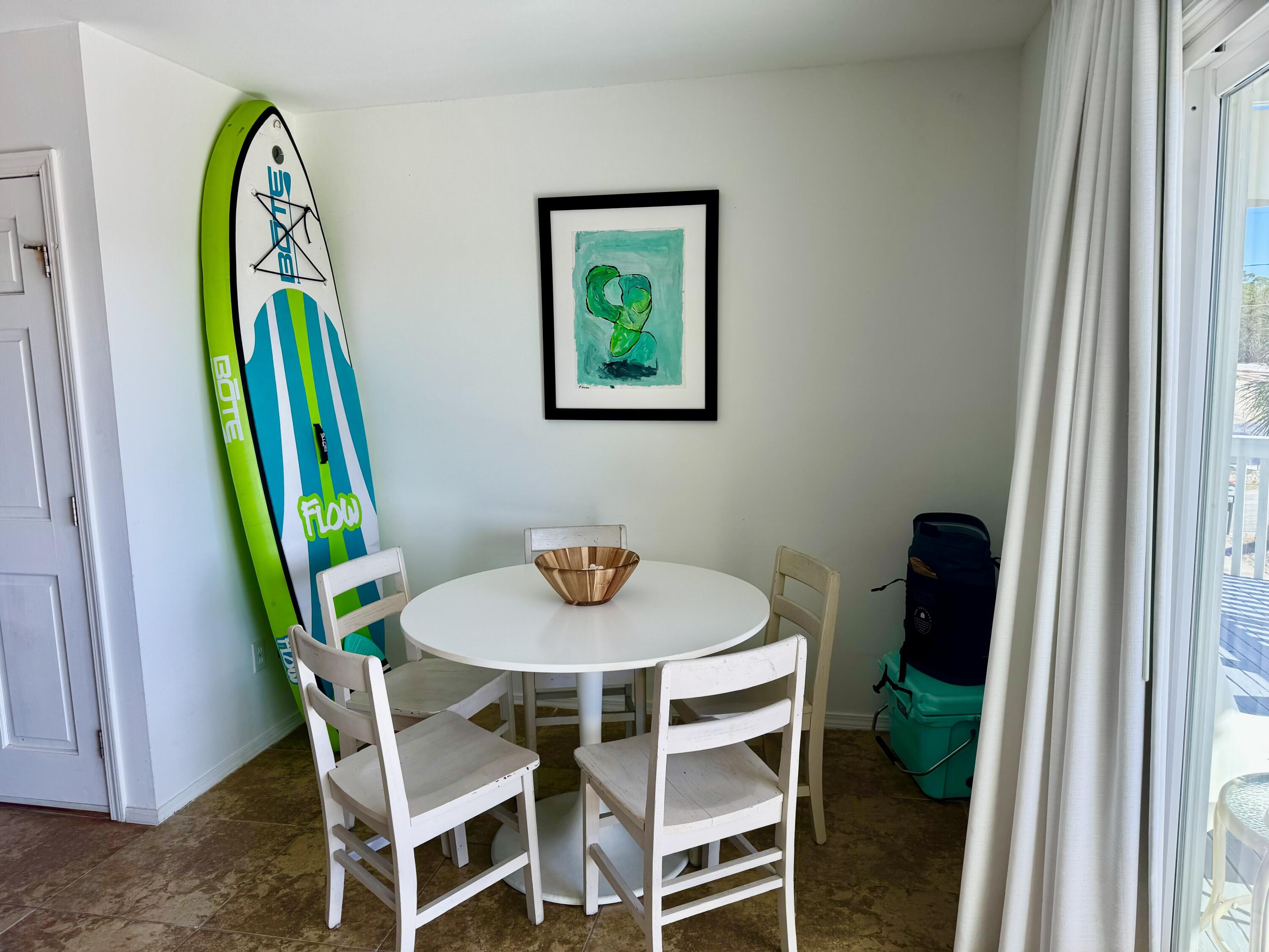 SHORELINE T/H - Residential