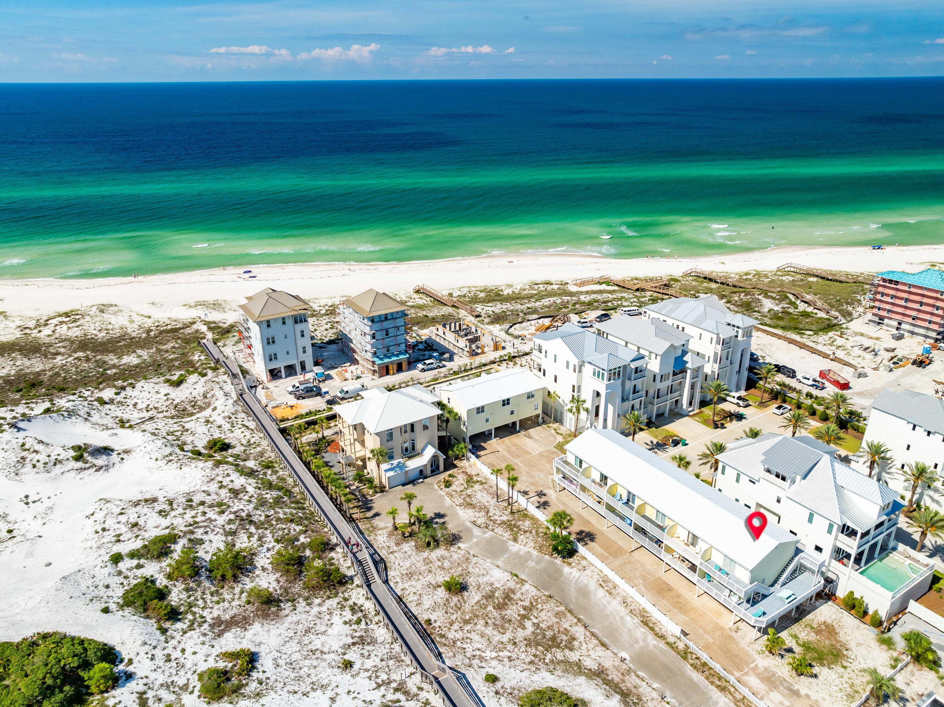 SHORELINE T/H - Residential