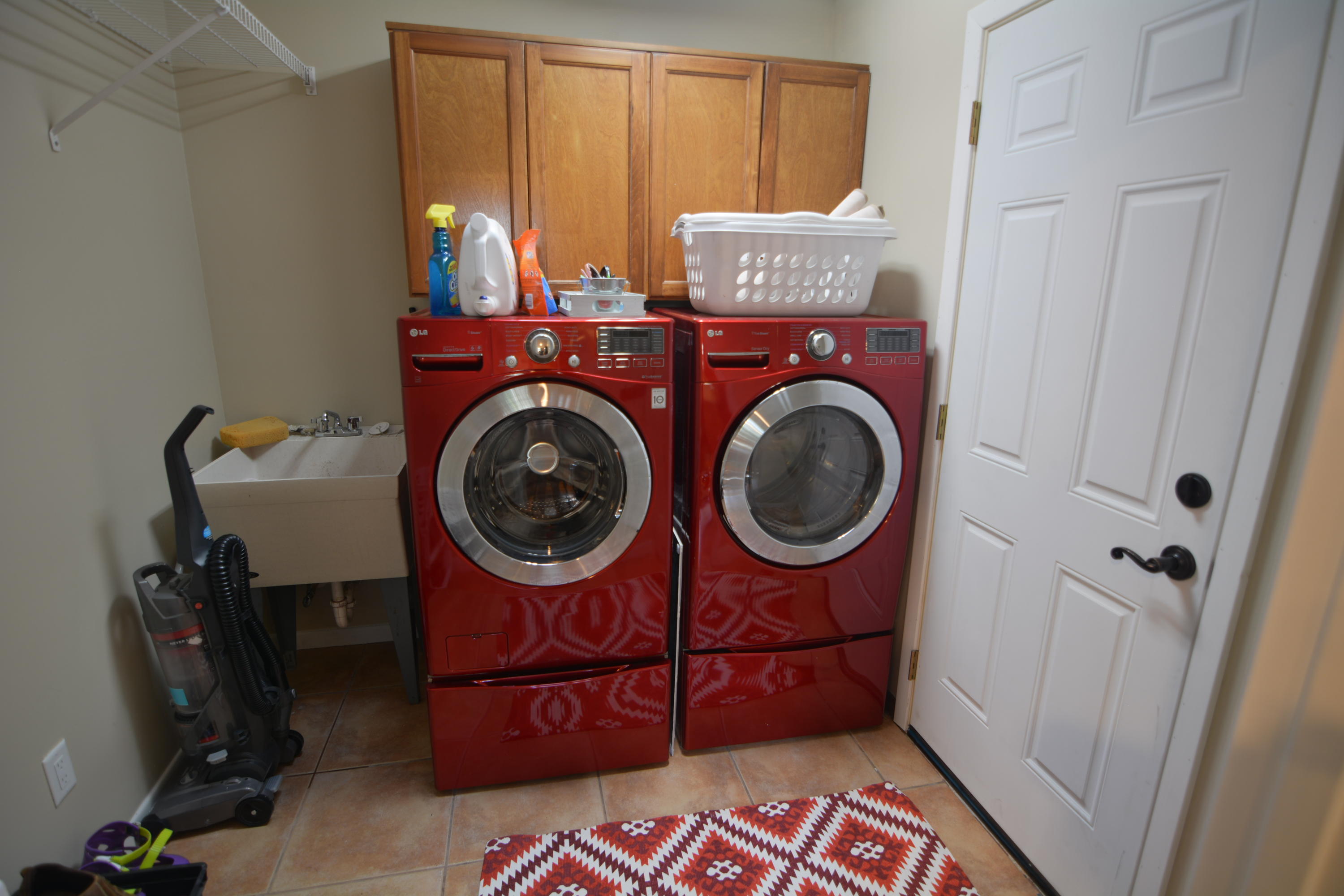 BLUEWATER BAY 3 - Residential