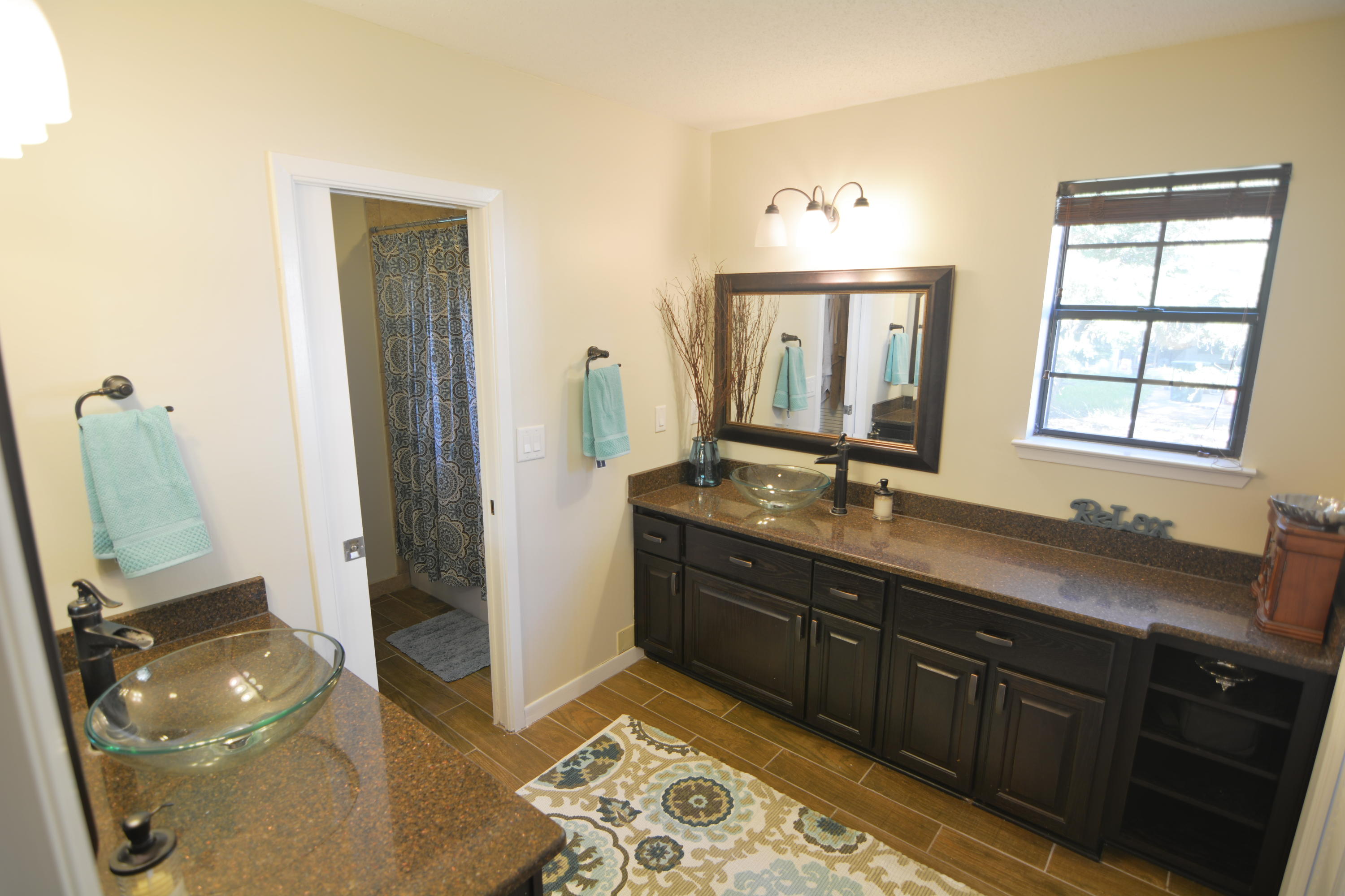 BLUEWATER BAY 3 - Residential