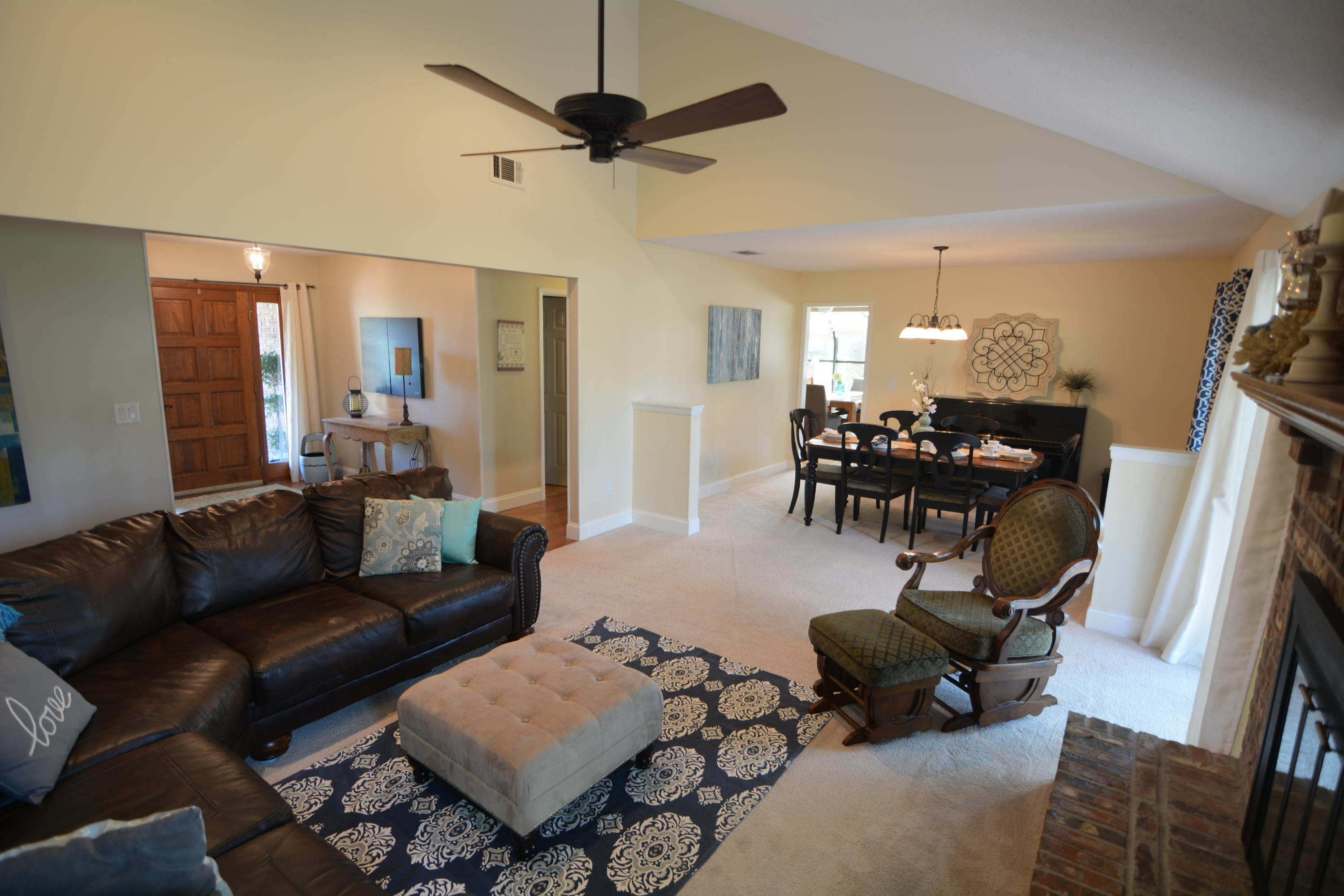 BLUEWATER BAY 3 - Residential