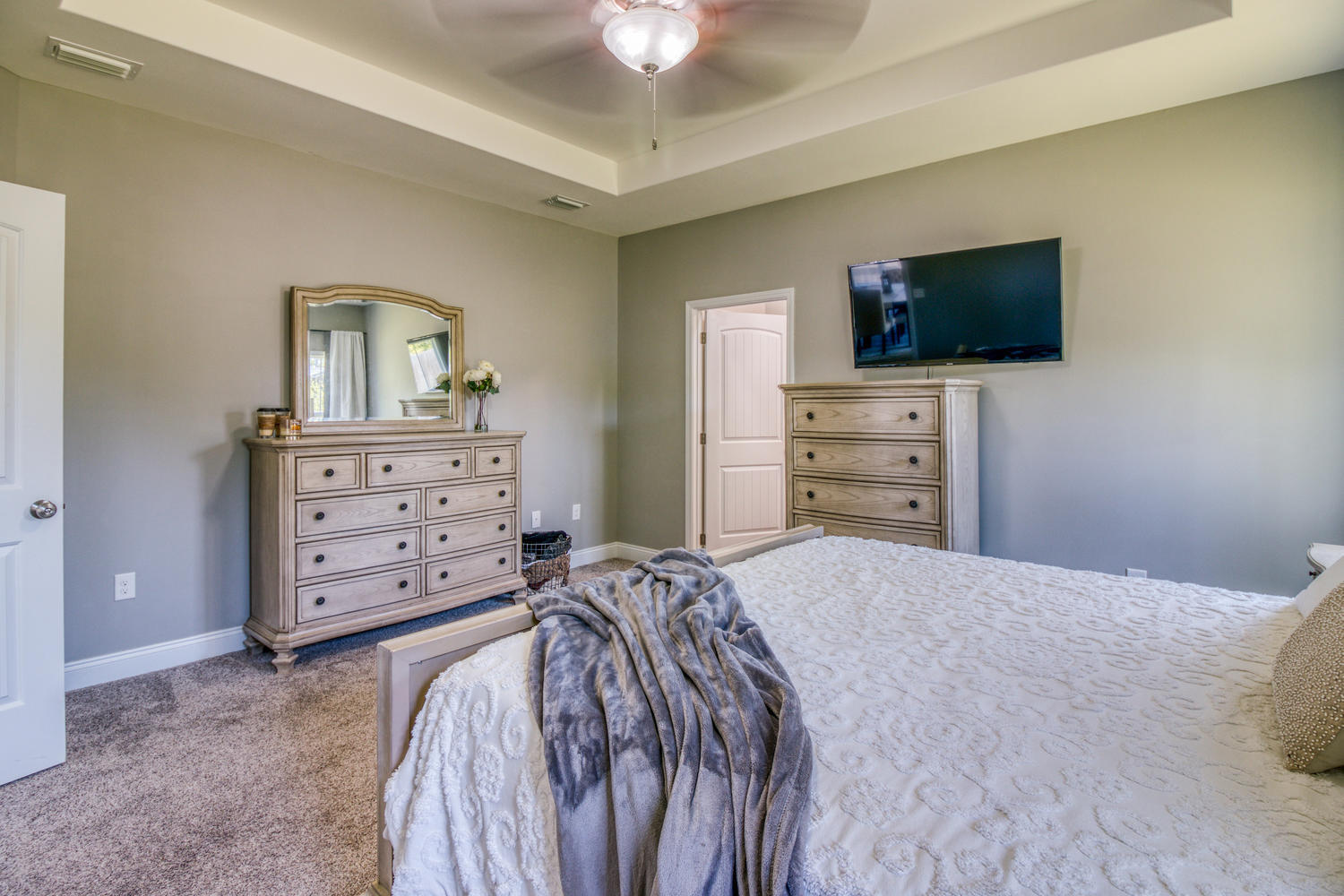 CRESCENT SHORES - Residential