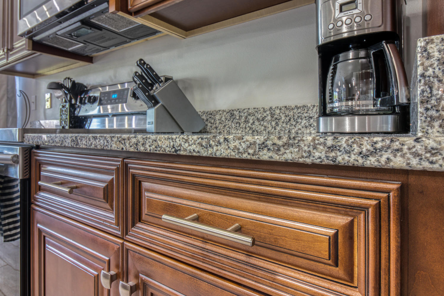 CRESCENT SHORES - Residential