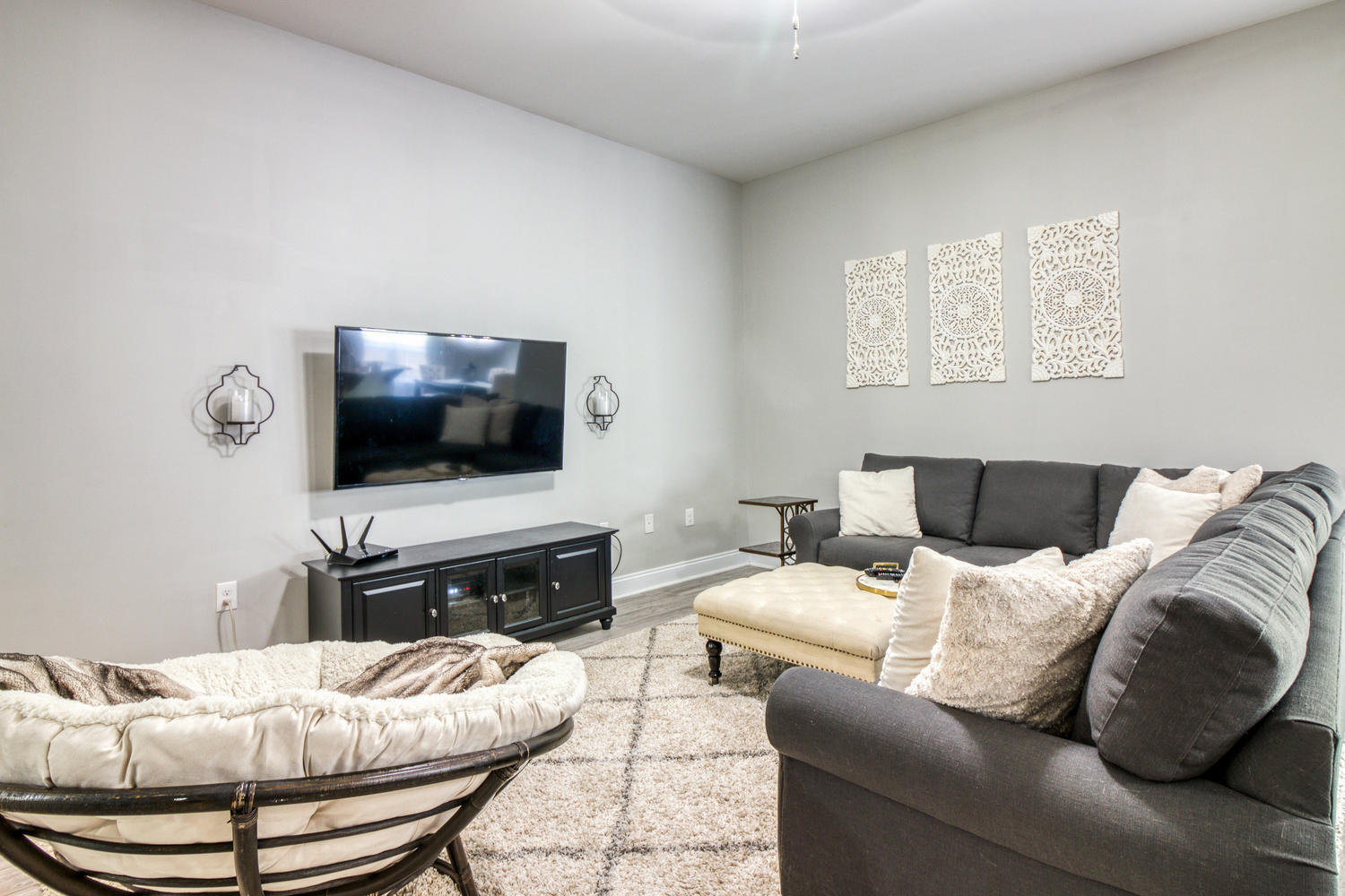 CRESCENT SHORES - Residential