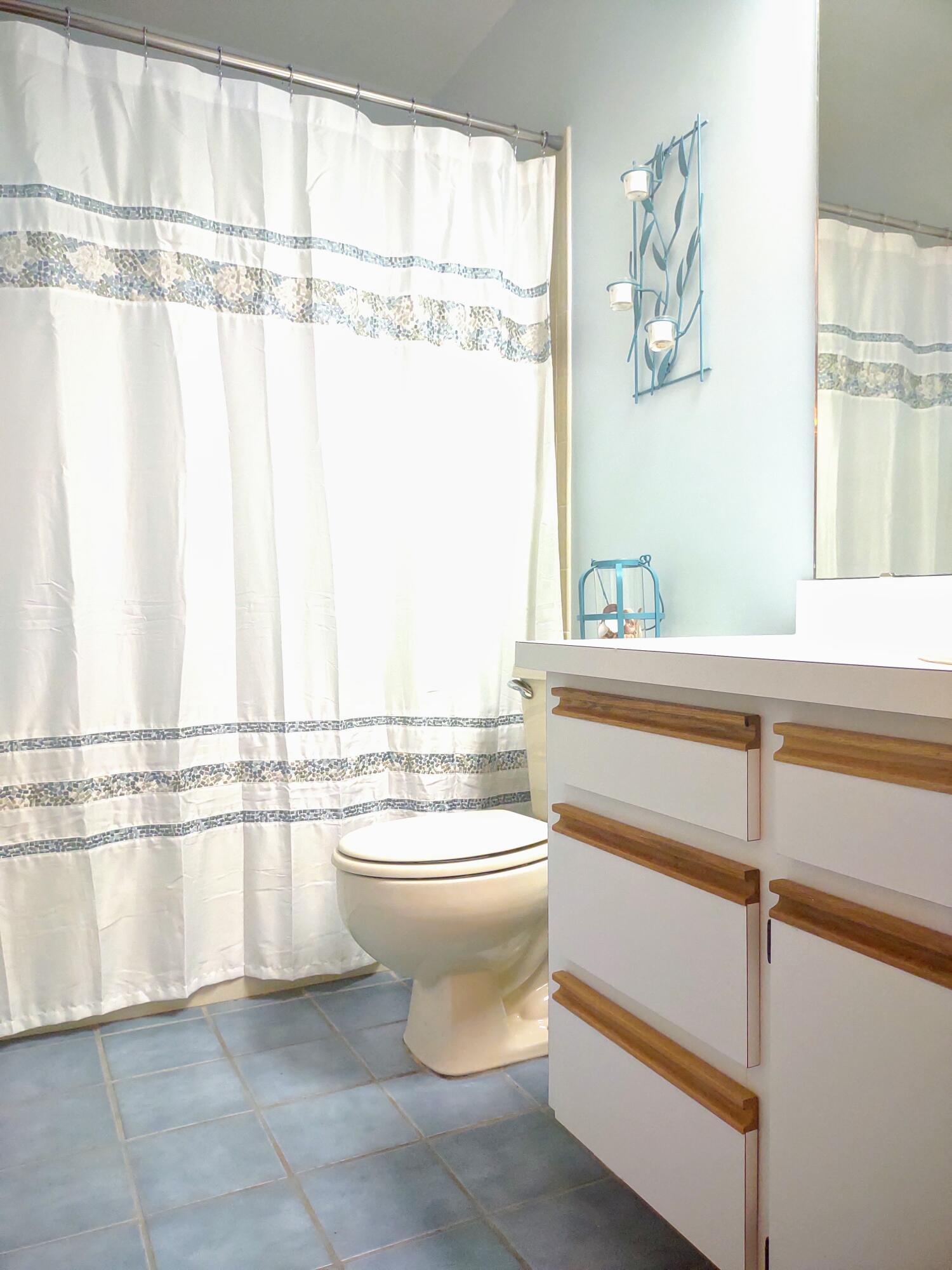 IMPERIAL LAKES 2 - Residential