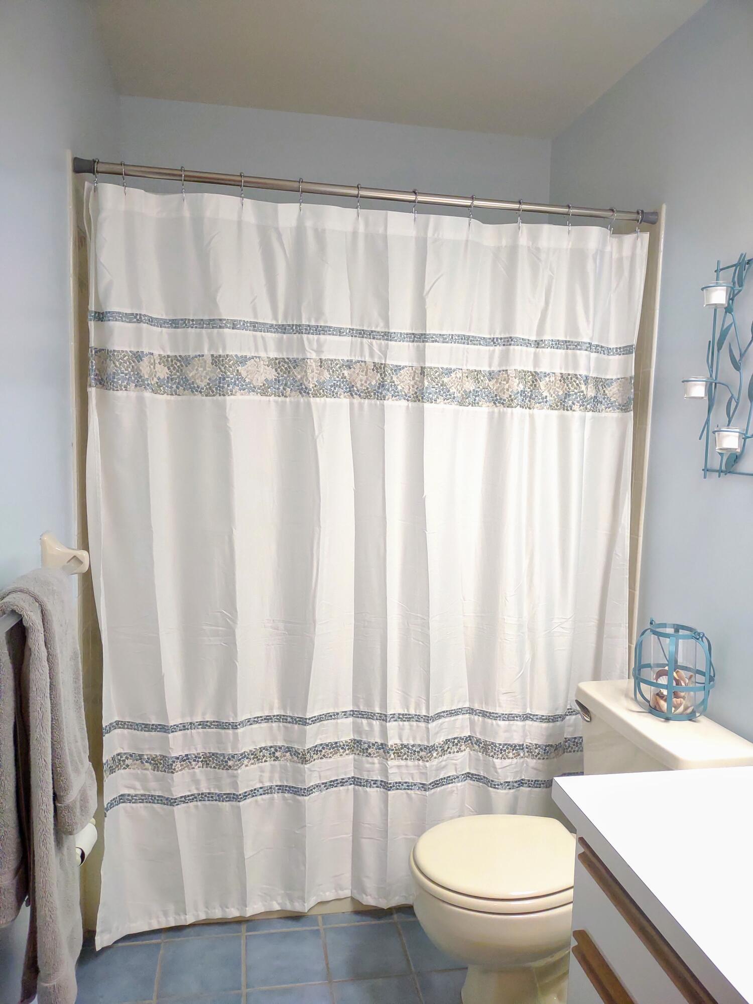 IMPERIAL LAKES 2 - Residential