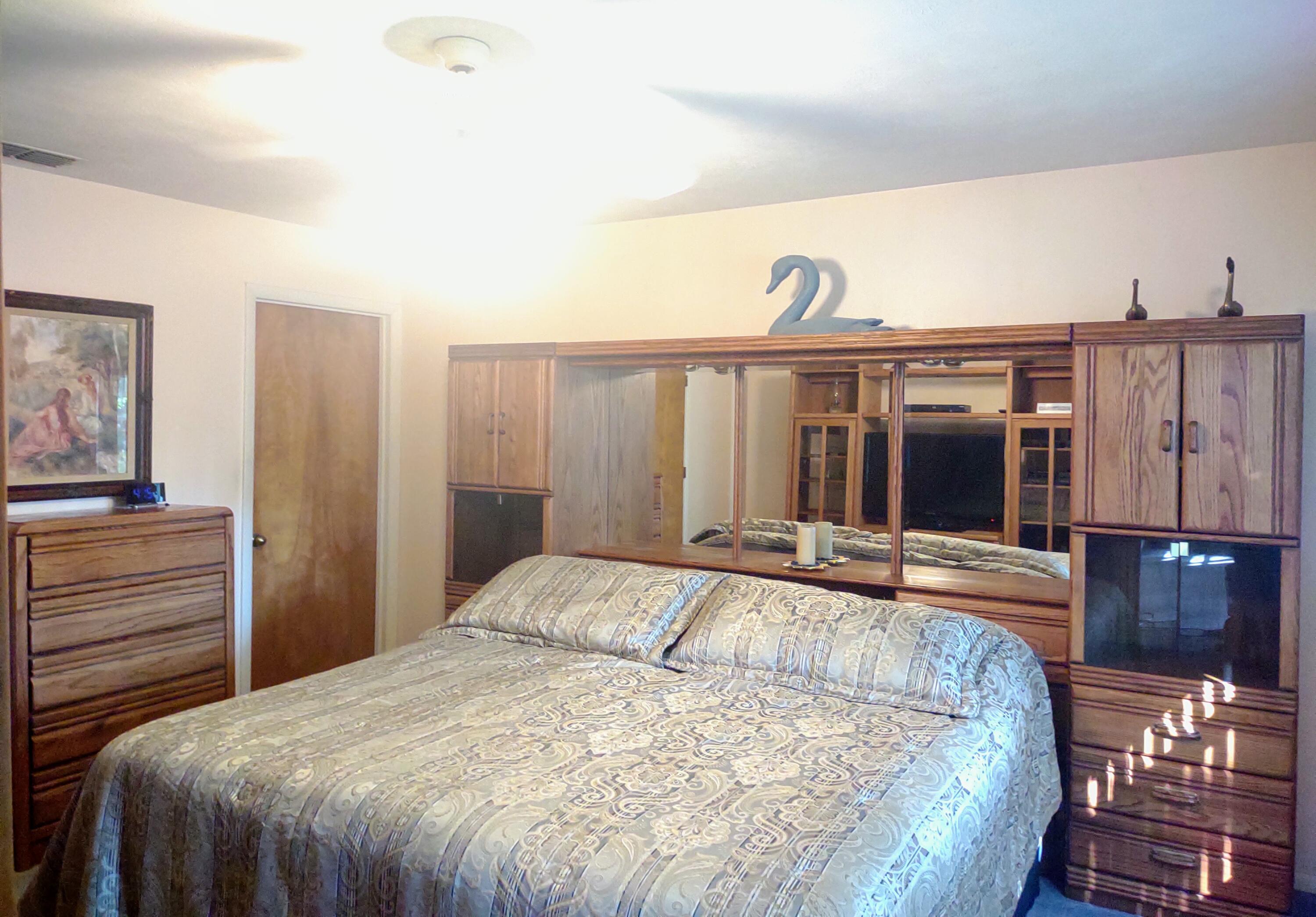 IMPERIAL LAKES 2 - Residential