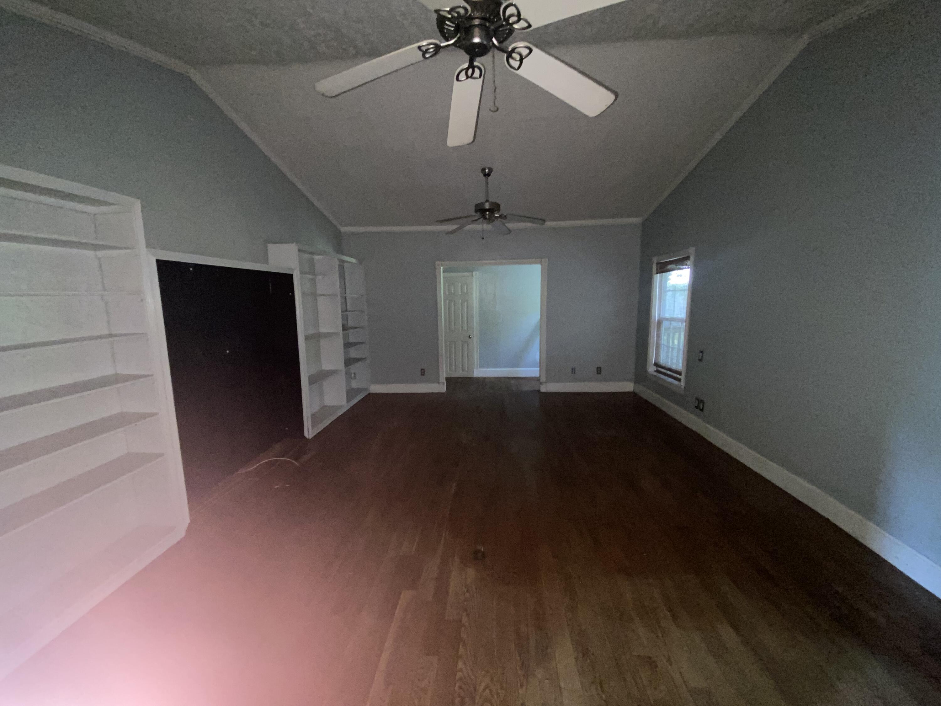 NO RECORDED SUBDIVISION - Residential