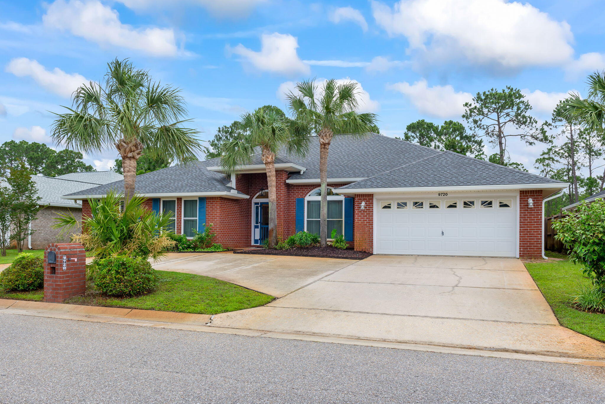 Move In Ready Open-concept 2,992 sq ft with 4 spacious bedrooms, 3 full baths, & 2 car garage. Close to Hurlburt, Shopping, and The WHITE SANDY BEACH. NO HOA!! Great Room has High ceilings, FIREPLACE, which seamlessly is connected to a chef's dream kitchen boasting a LARGE ISLAND, granite counters, ALL APPLIANCES convey, & Large WALK IN PANTRY! Home has Crown molding and all-porcelain tile elevate the entire home. Peace of mind comes with New ROOF 2021, Impact windows 2022, new WATER HEATER 2022. COPPER water pipes, a whole-house WATER PURIFICATION system, and an Air Duct filtration system. Step out onto the Private Screened in Patio overlooking a landscaped, FENCED and SPRINKLED BACKYARD! Back Patio has a doggy door which makes it Dog lover friendly! Navarre offers a captivating escape with its sugar-white sand beaches and a relaxed atmosphere. It is only 8 miles to Hurlburt main gate, and easily accessible to Eglin AFB, Duke Field, Whiting Field, Pensacola NAS.
Adventure awaits in Navarre! Whether you prefer kayaking or paddleboarding on the calm waters, casting a line for the day's catch, or hitting the green for a round of golf, Navarre caters to your outdoor pursuits. Explore the local wildlife refuges for a chance encounter with fascinating creatures.
Unlike its bustling neighbors, Navarre exudes a laid-back vibe, offering a peaceful haven from the hustle and bustle of larger beach destinations.