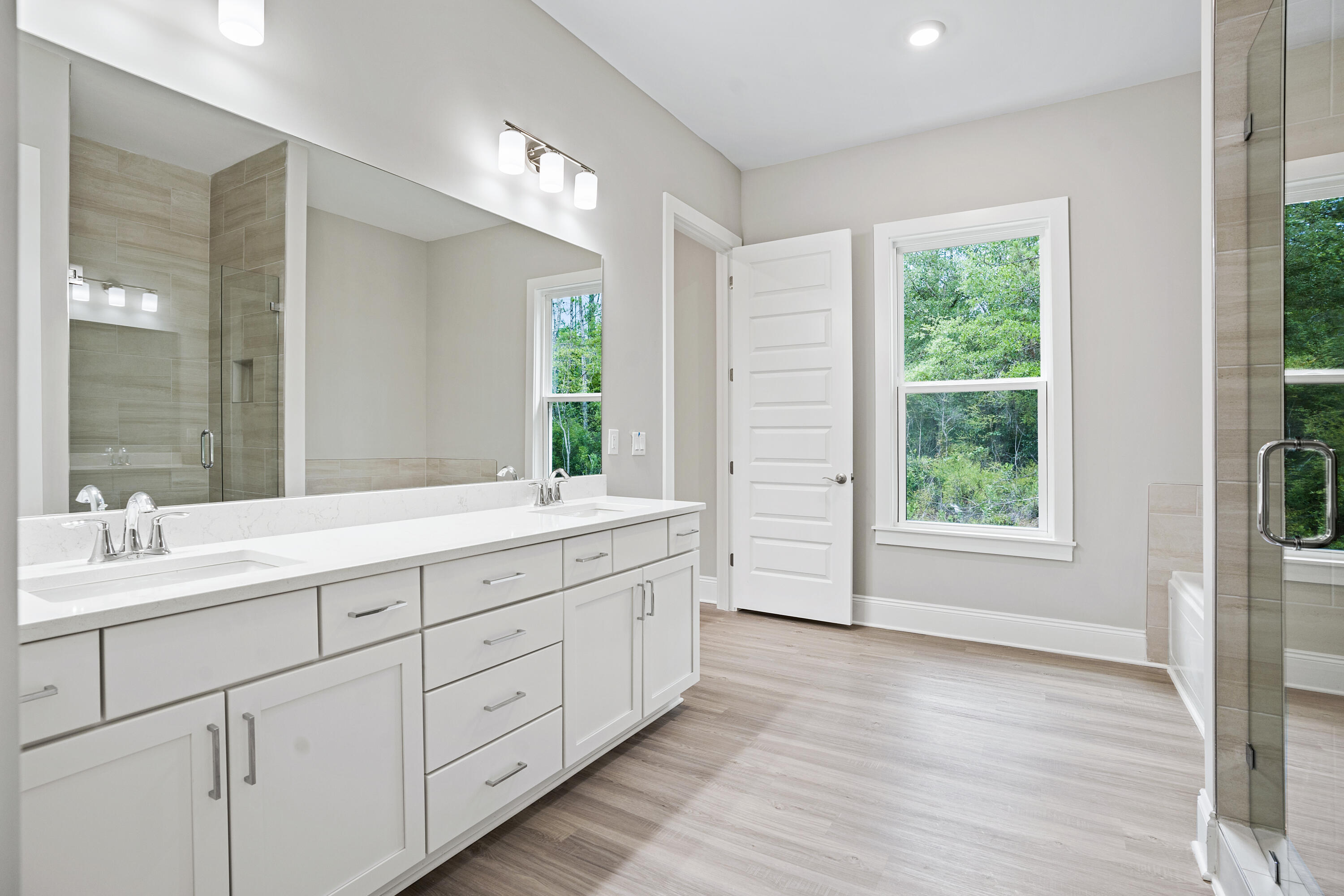 MAGNOLIA BAY ESTATES - Residential