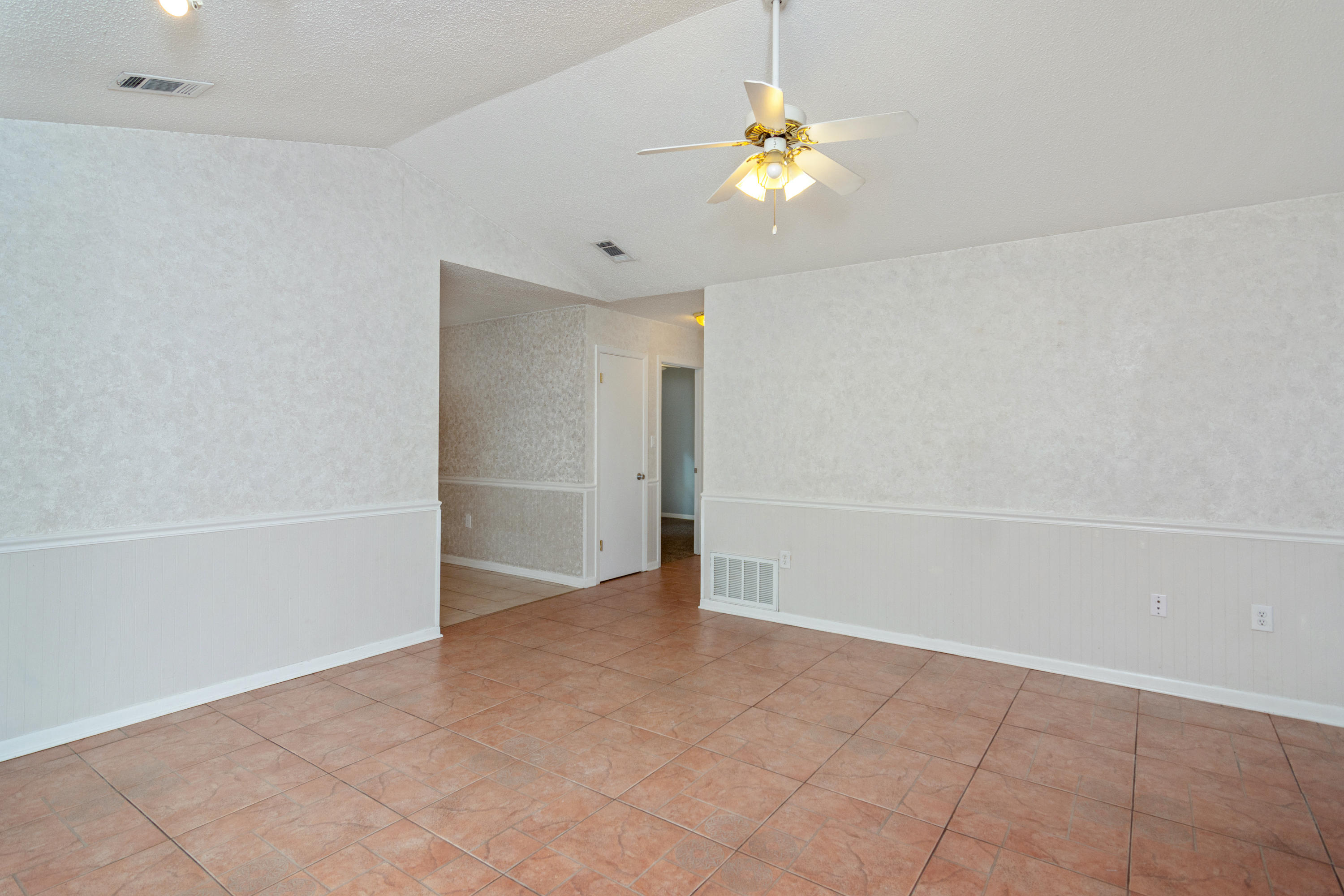 COUNTRY OAKS ESTATES PH 2 - Residential